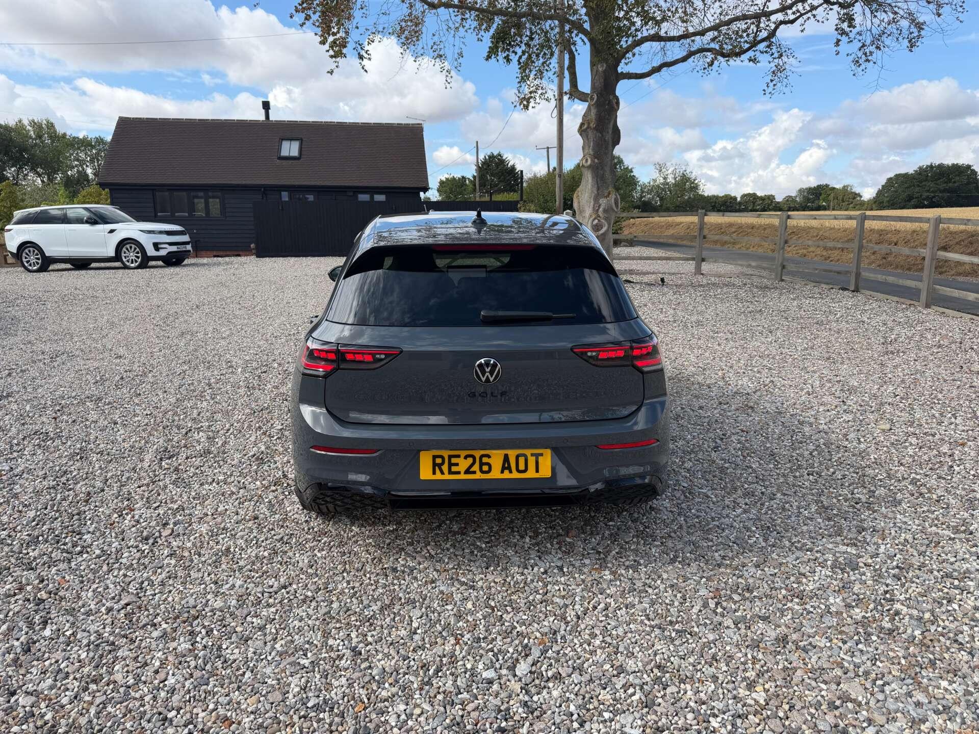 Volkswagen Golf view 7