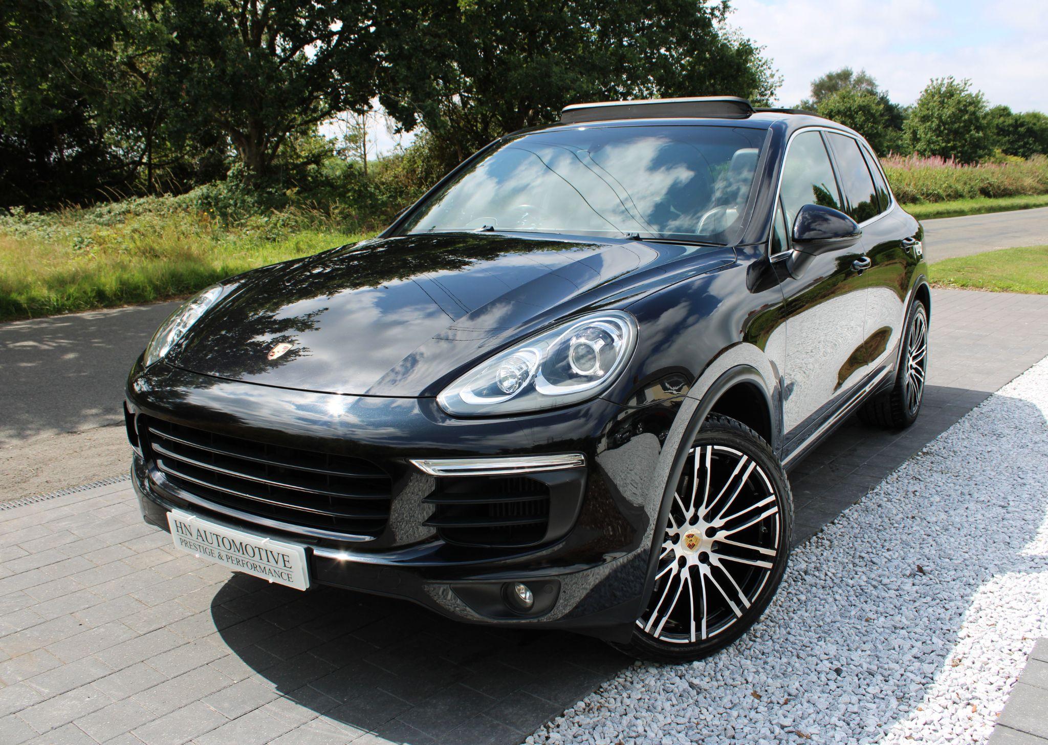 2016 Porsche Cayenne 4.2 TD V8 S TiptronicS 4WD Euro 6 (s/s) 5dr • 87,000 miles image 8