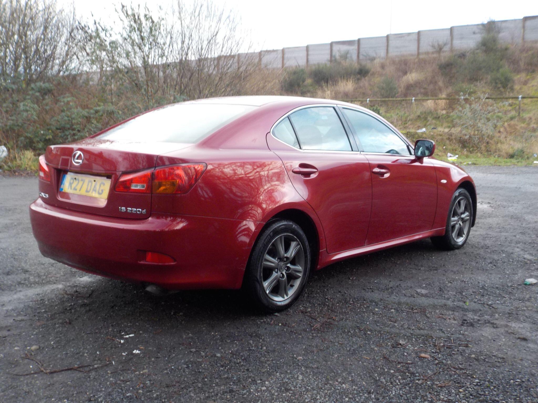 Lexus IS 2.2 220TD 4dr