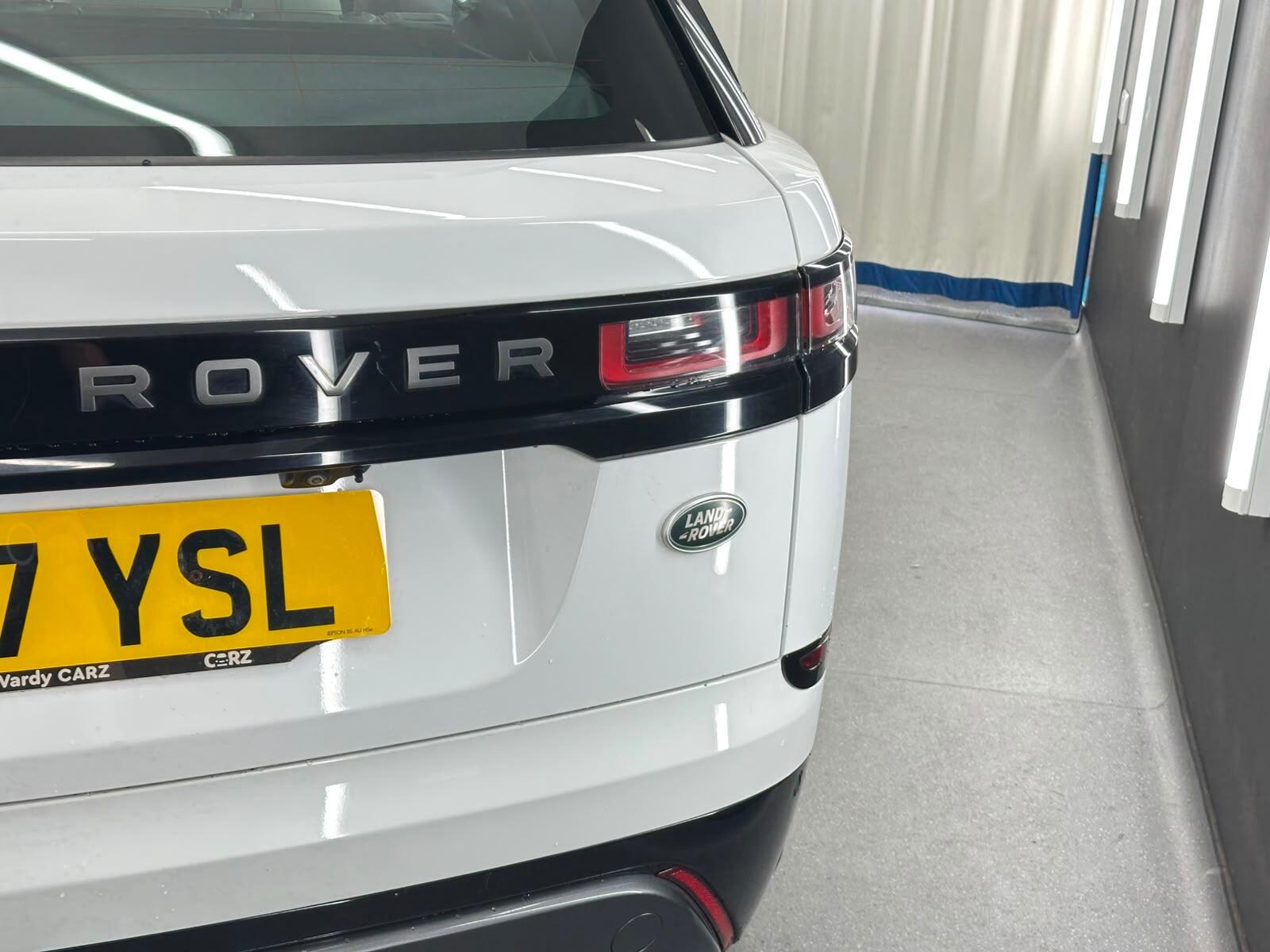 Land Rover Range Rover Velar view 13
