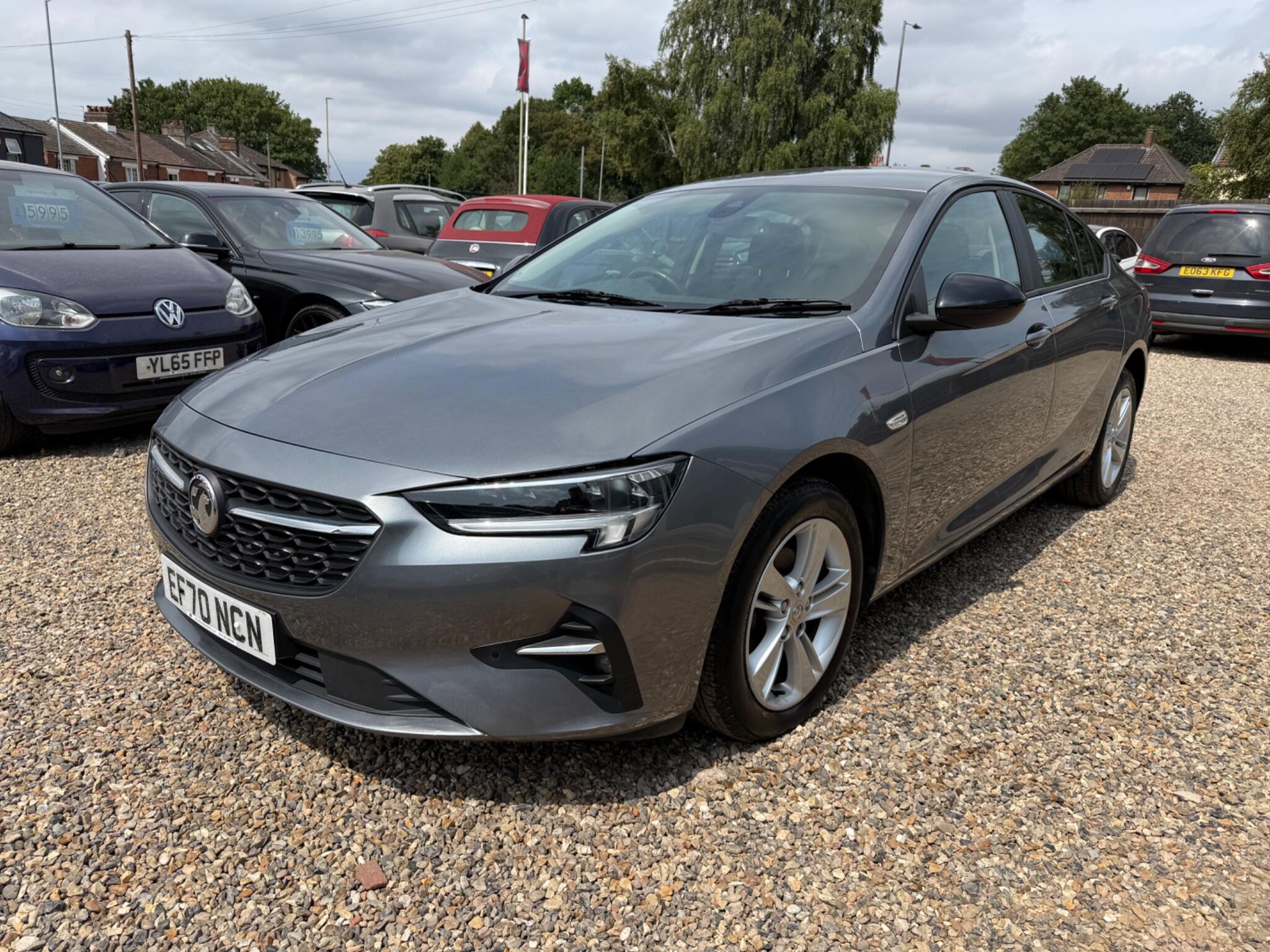 Vauxhall Insignia view 7