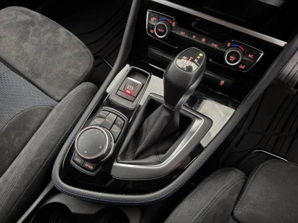 BMW 2 Series view 82
