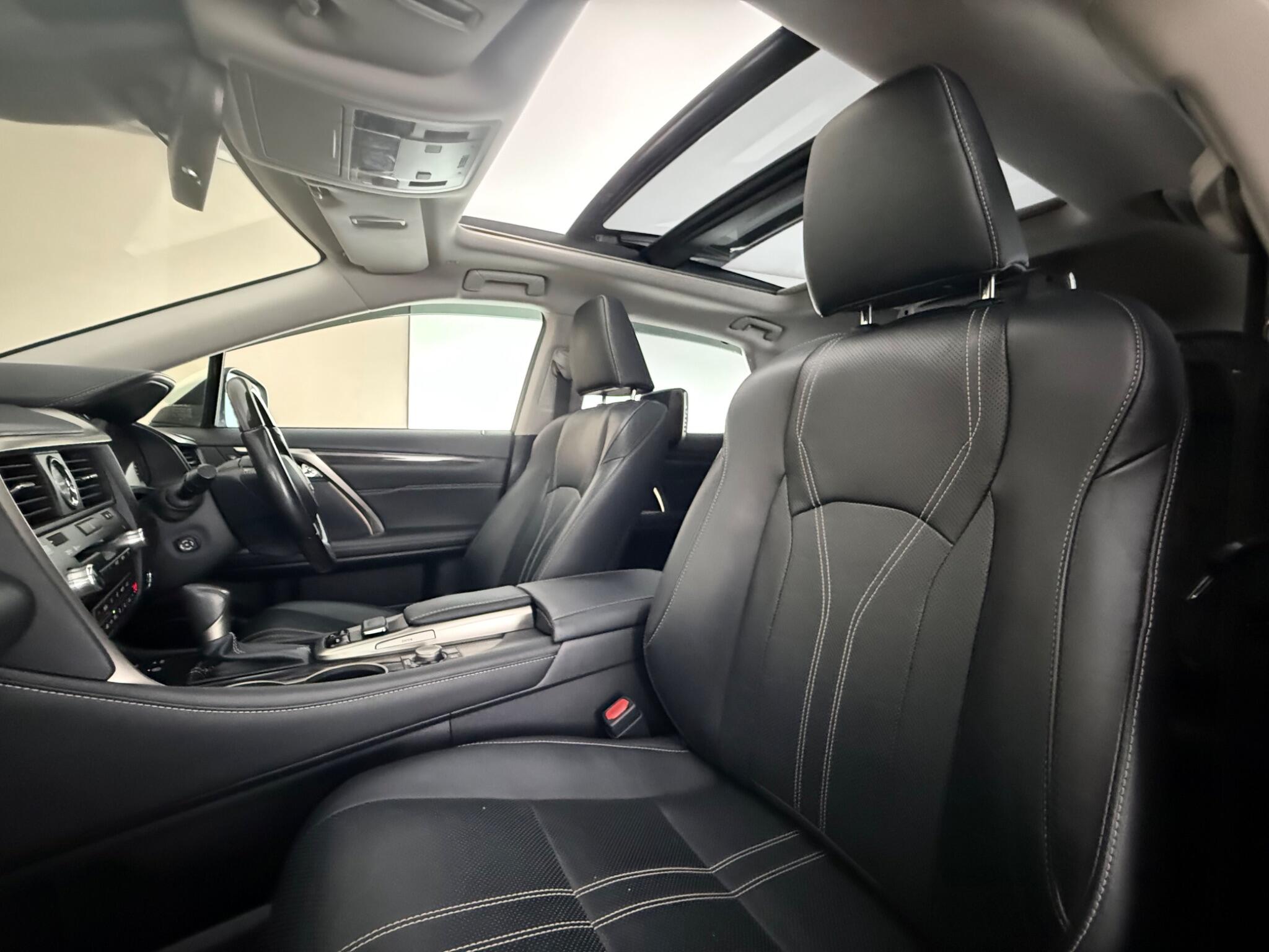 Lexus RX view 41