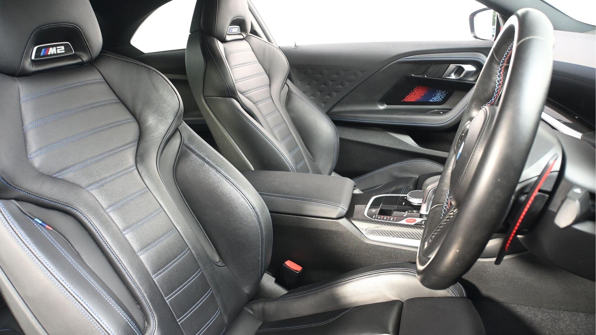 BMW M2 view 11
