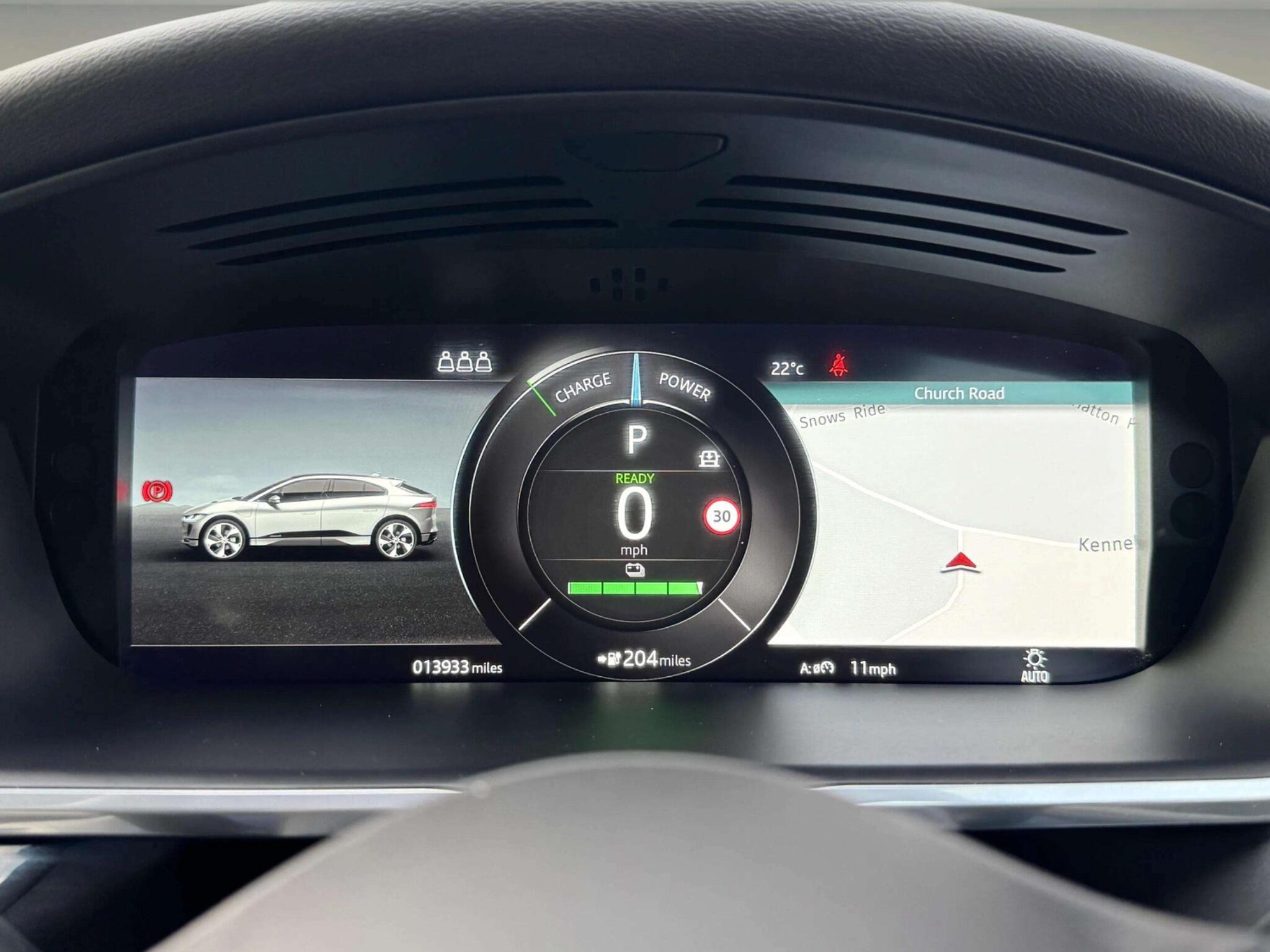 Jaguar I-Pace view 37