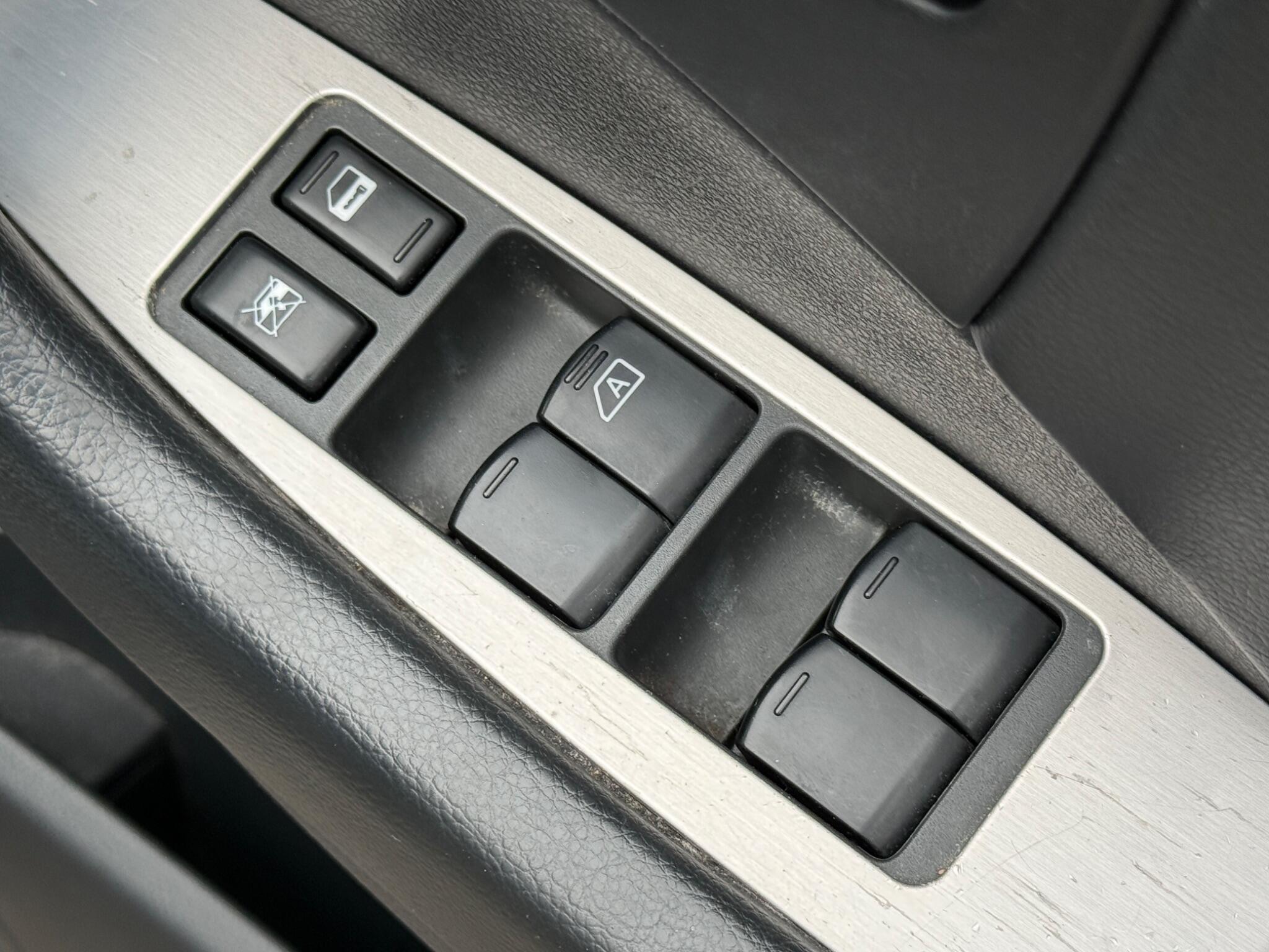 Nissan Murano - Image 35