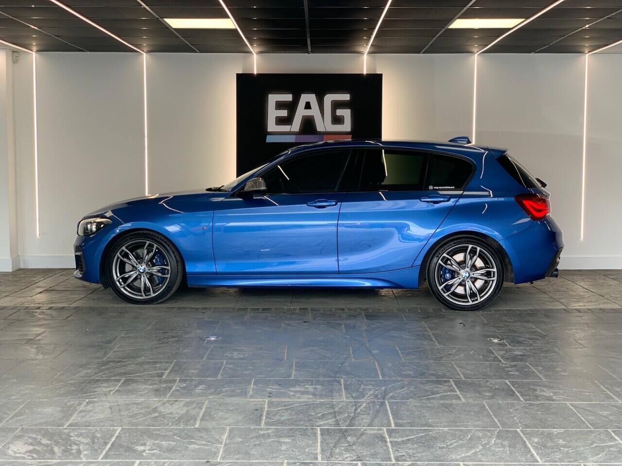 BMW 1 Series view 3