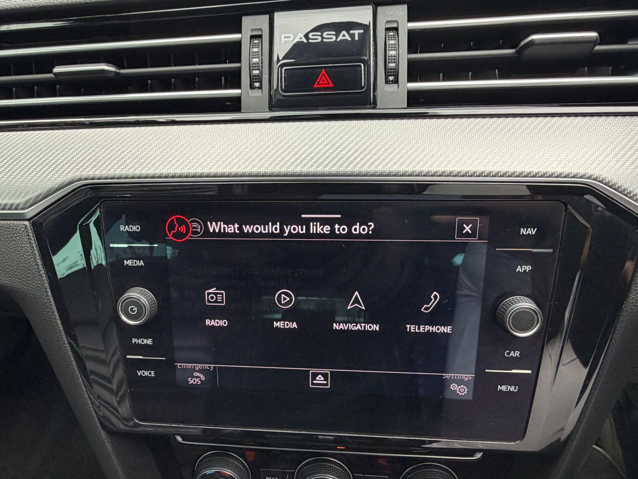 Volkswagen Passat view 21