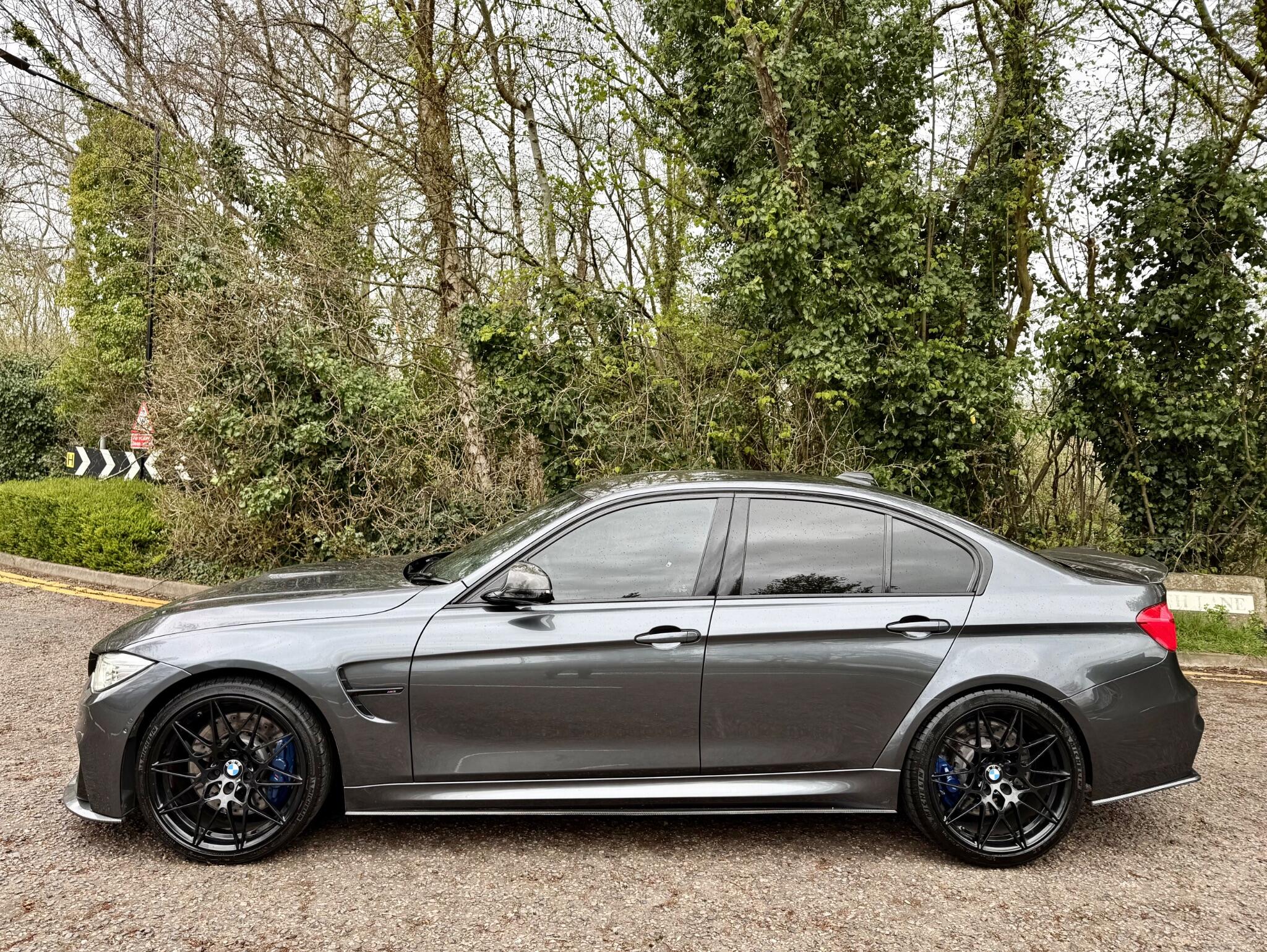 BMW M3 view 24