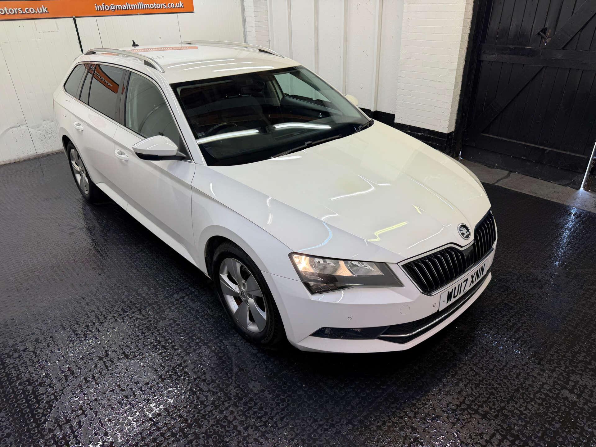 Skoda Superb view 8