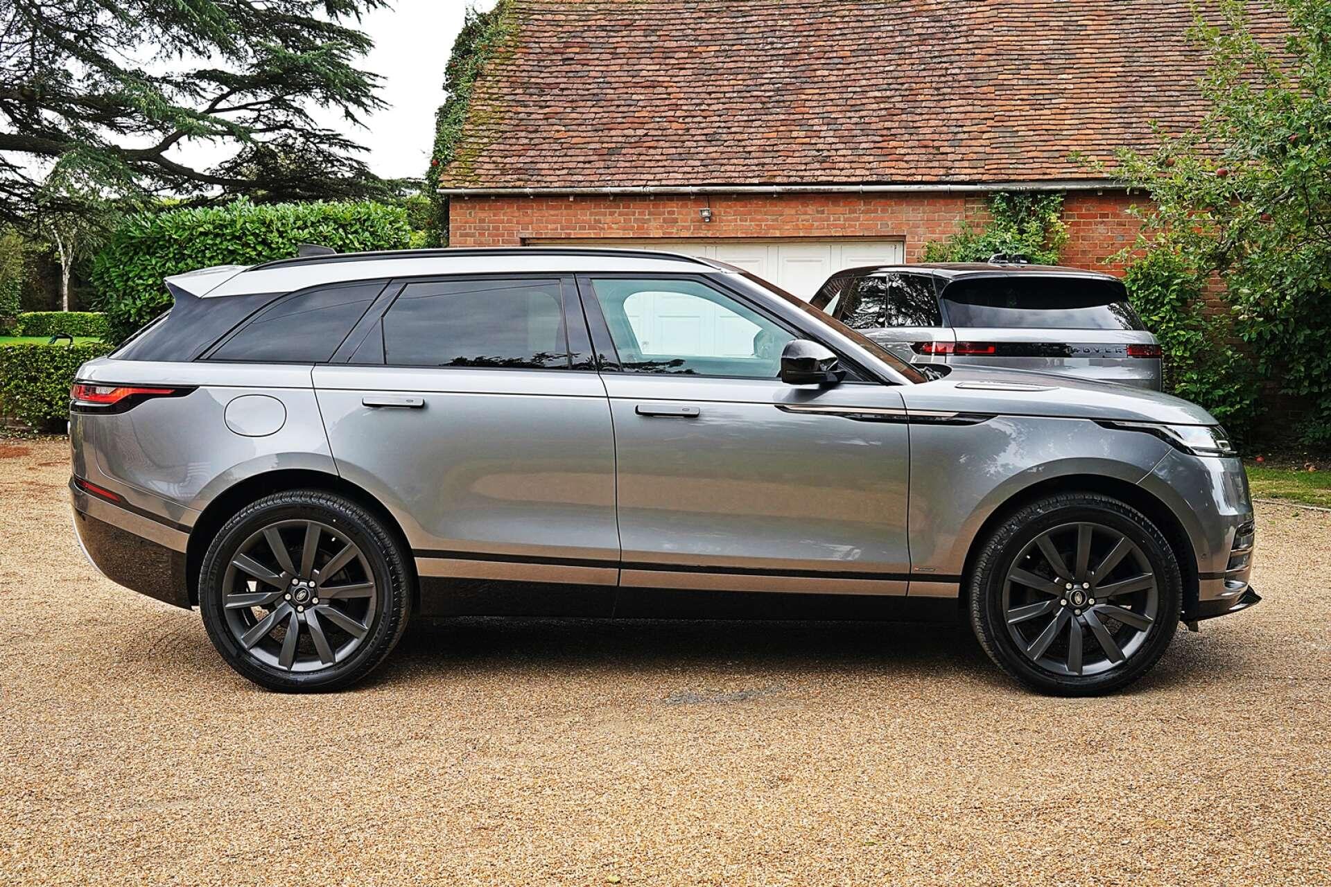 Land Rover Range Rover Velar view 9