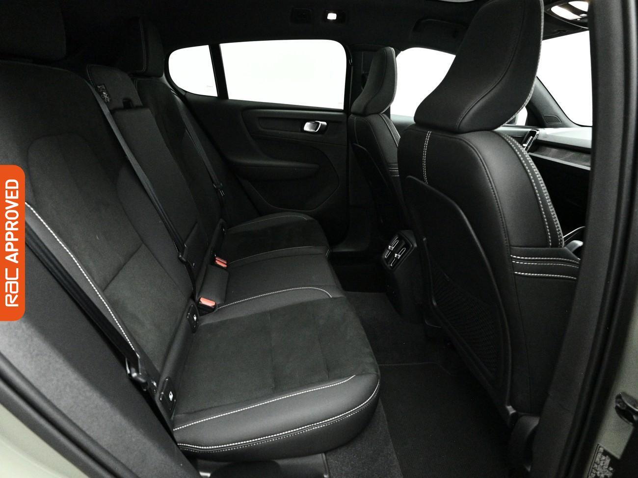 Volvo C40 view 14