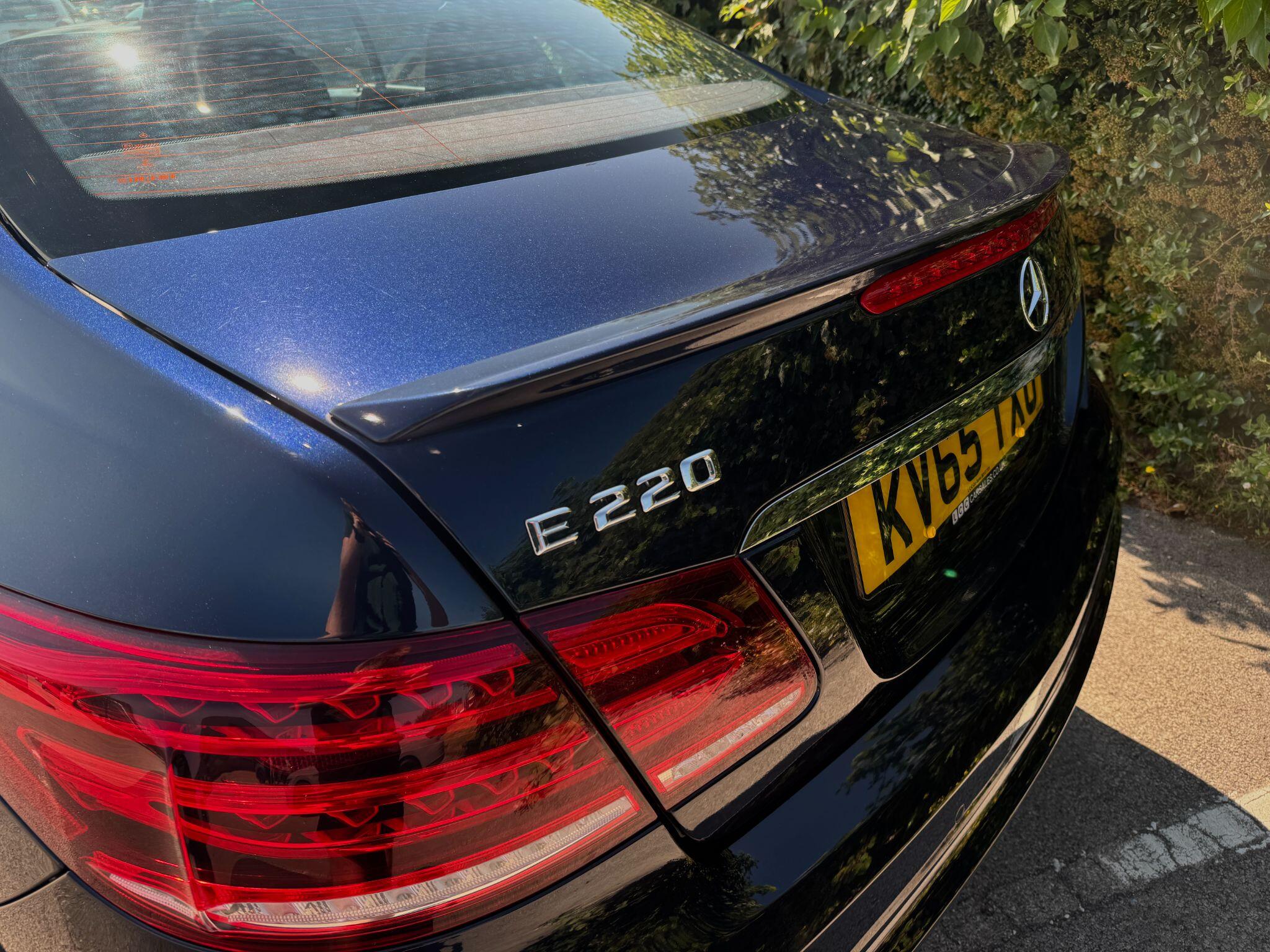Mercedes-Benz E Class view 10