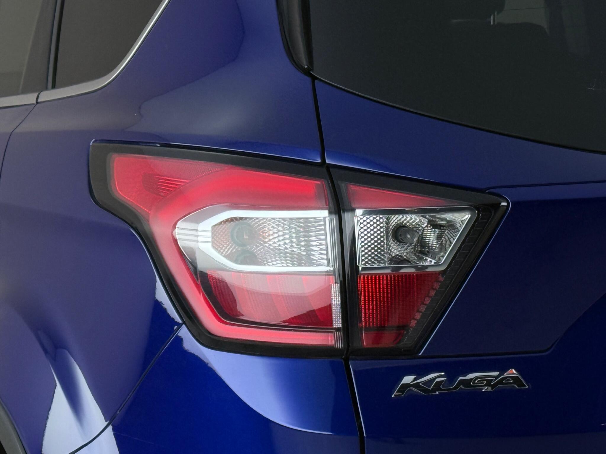 Ford Kuga view 9