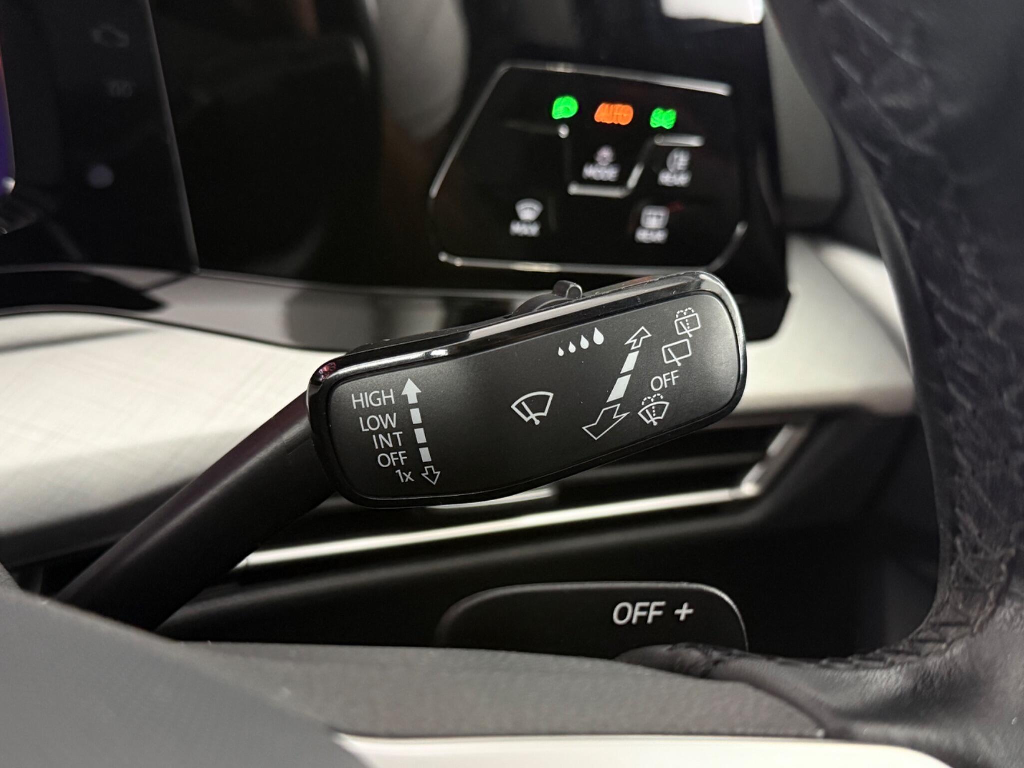 Volkswagen Golf view 15