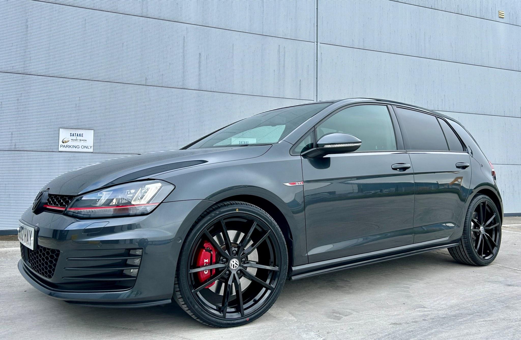 2015 Volkswagen Golf in Grey for sale