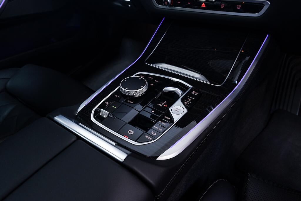 BMW X5 view 17