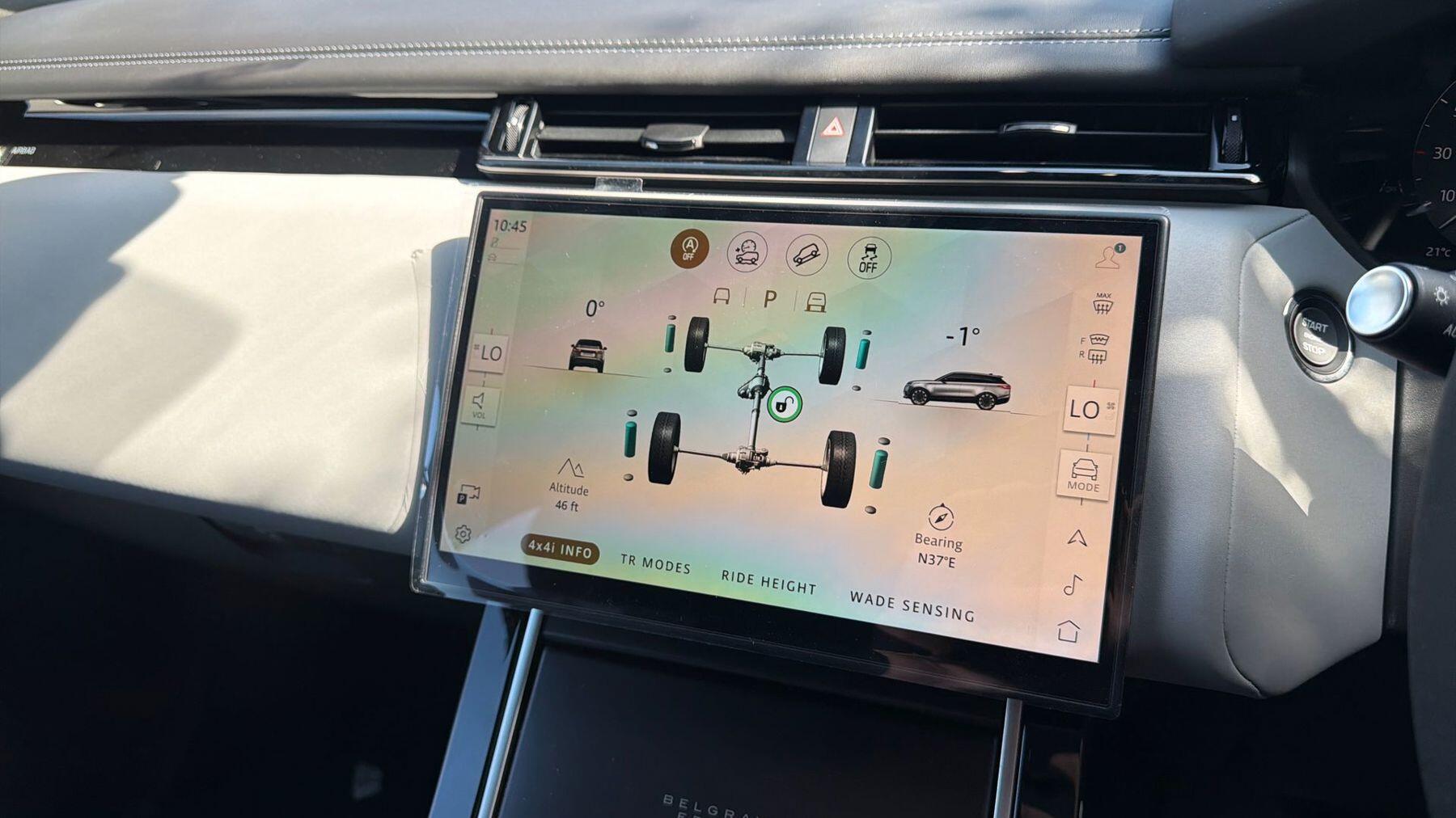 Land Rover Range Rover Velar view 33
