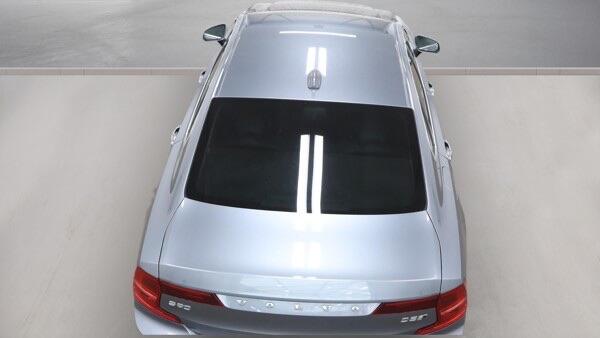 Volvo S90 view 5