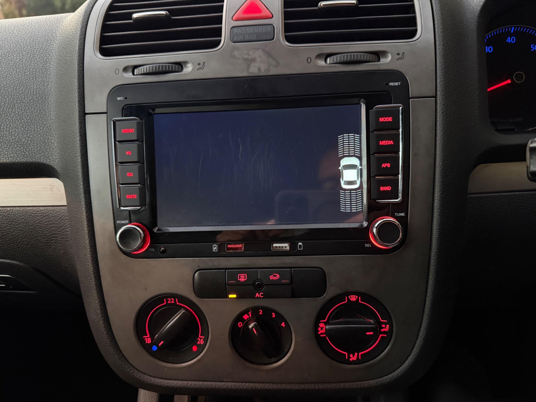 Volkswagen Golf view 26
