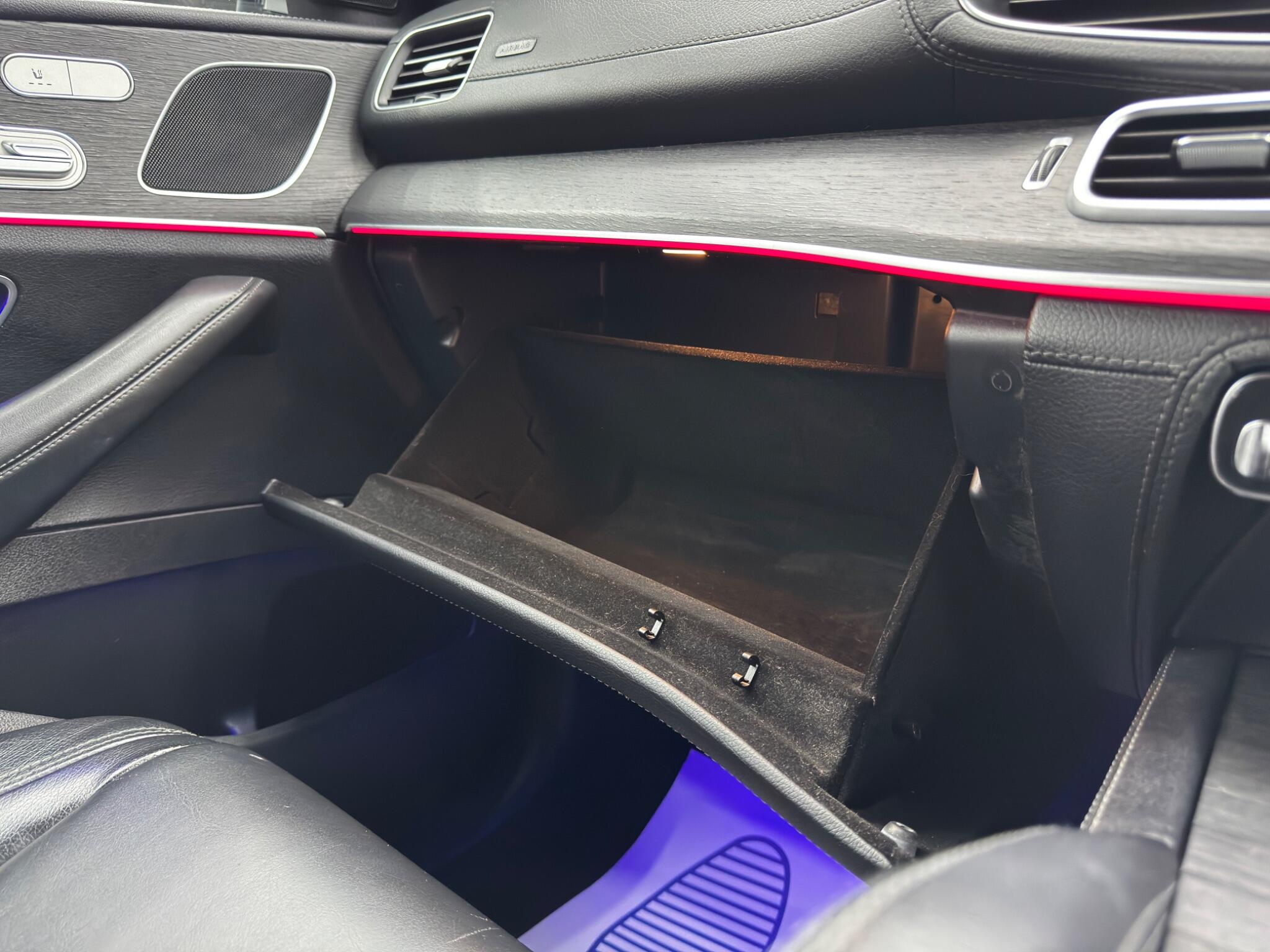 Mercedes-Benz Gle view 38