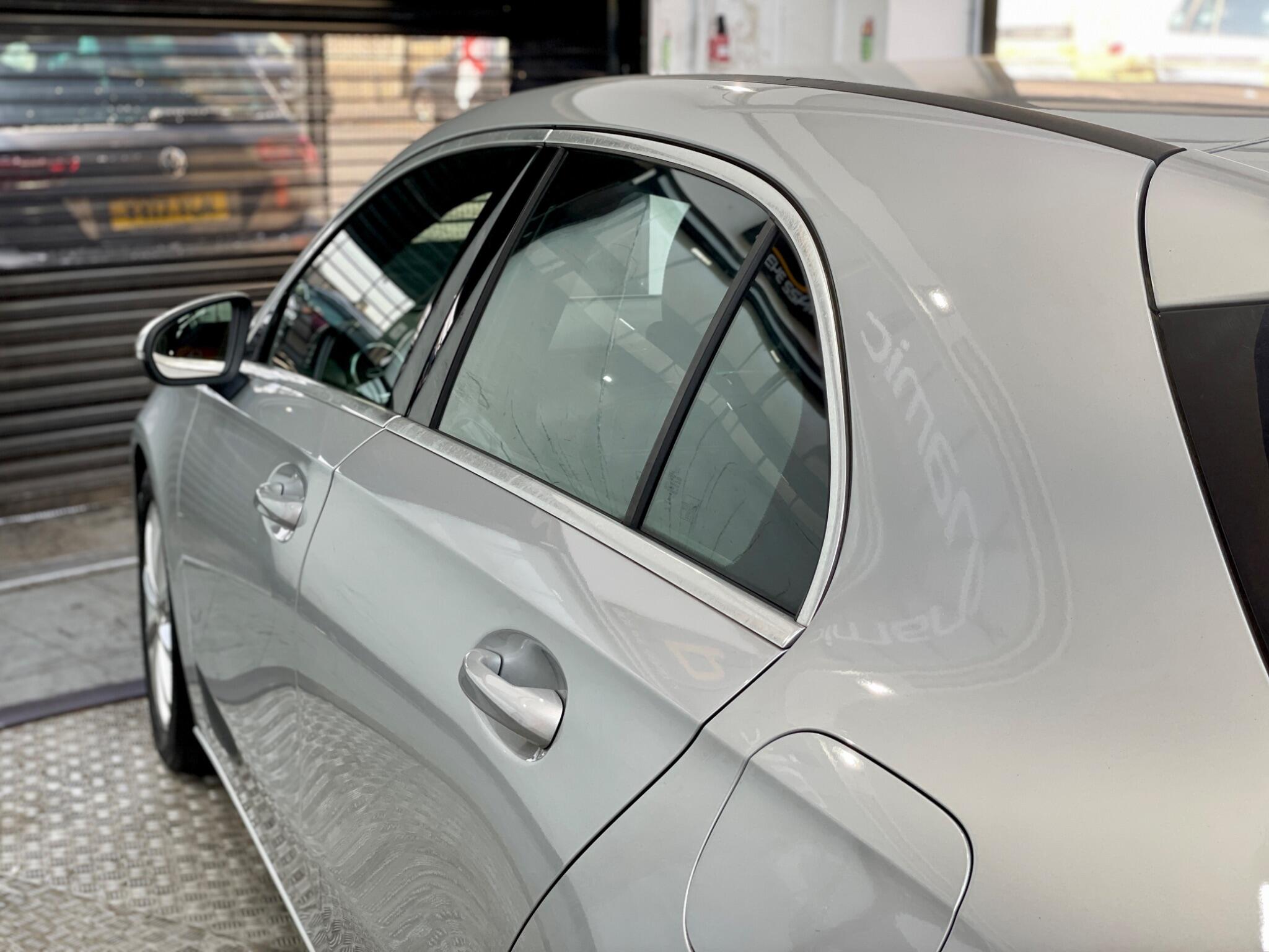 Mercedes-Benz A-Class view 24