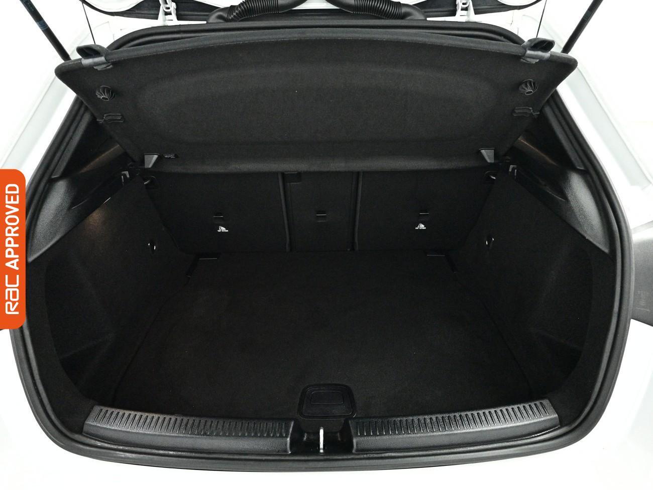 Mercedes-Benz A-Class view 24