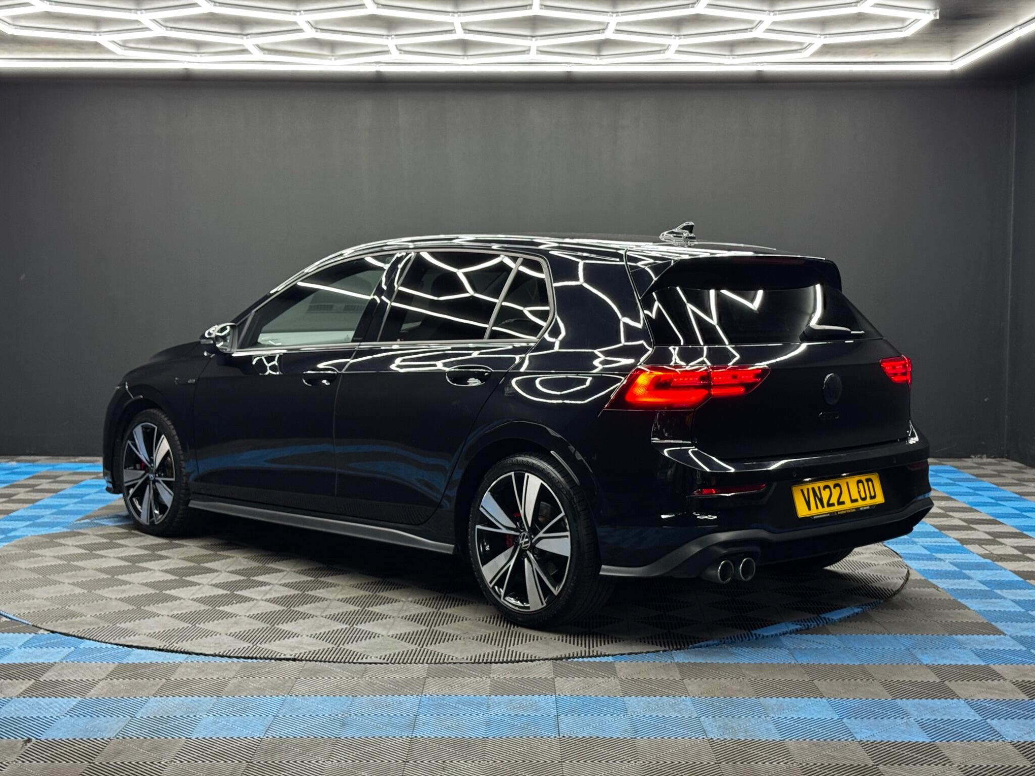 Volkswagen Golf view 7