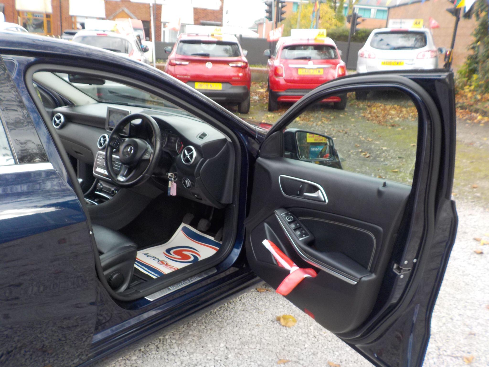 Mercedes-Benz A Class 1.6 A160 SE Euro 6 (s/s) 5dr