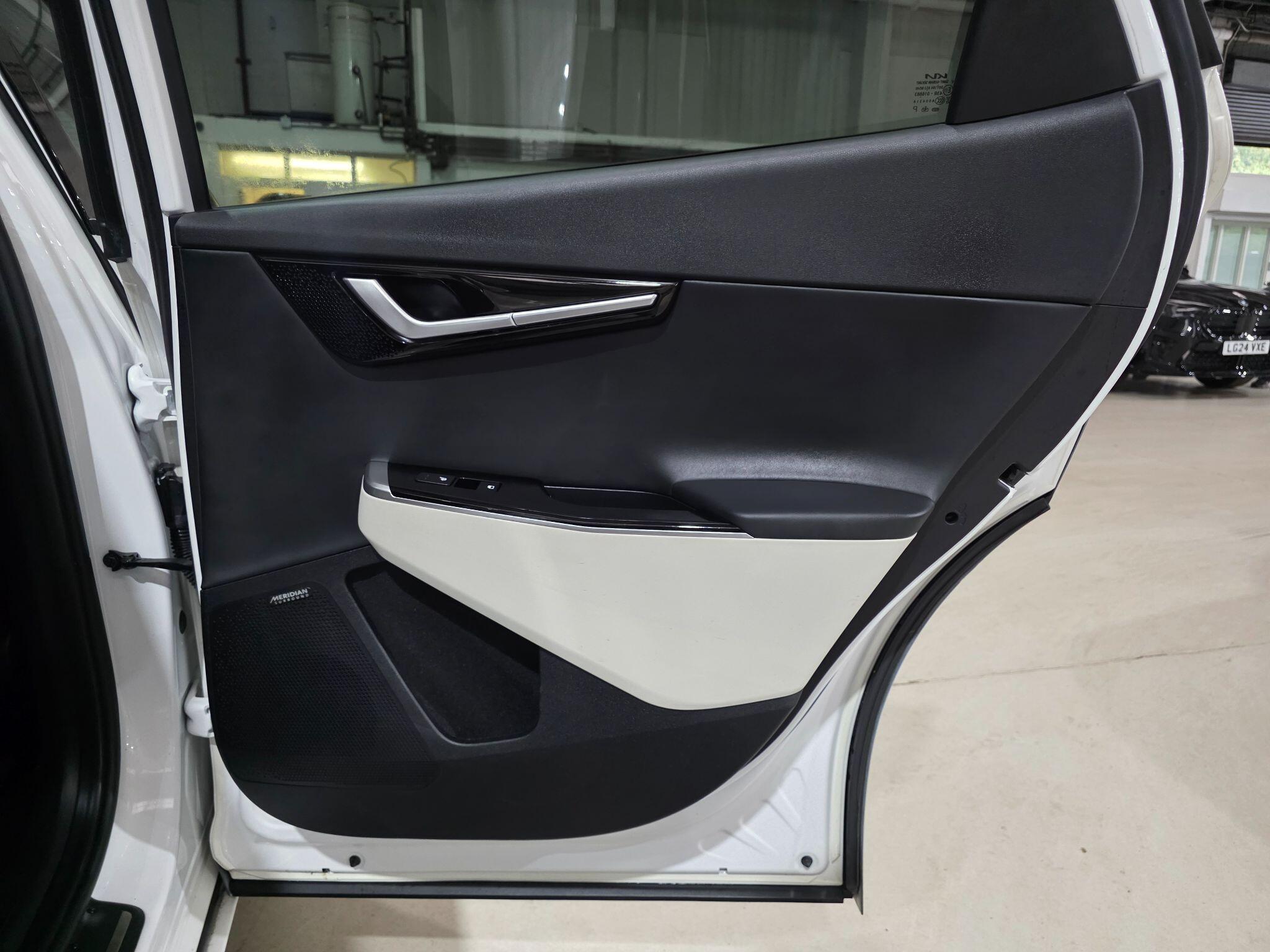 Kia Ev6 view 26