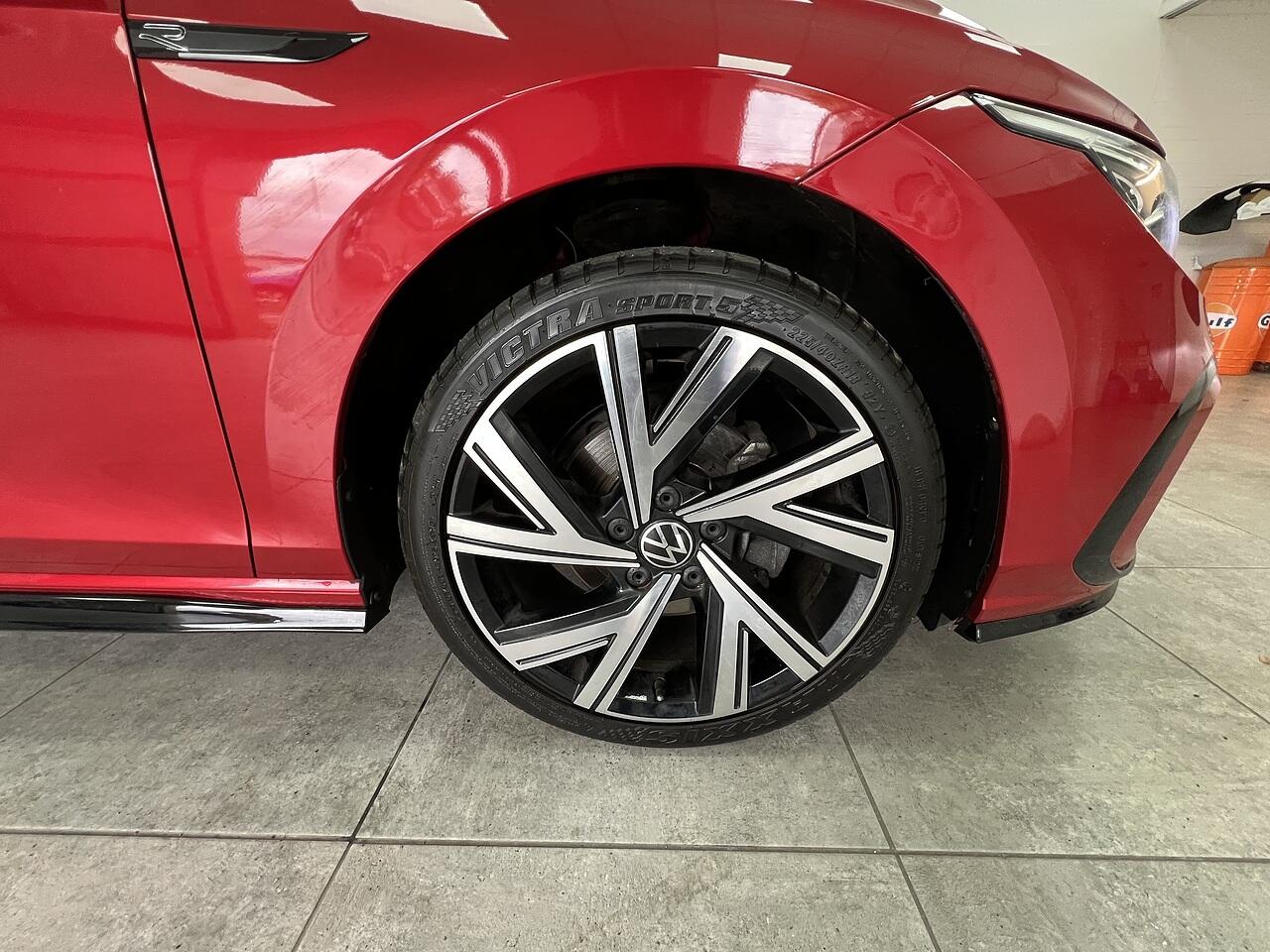 Volkswagen Golf view 23