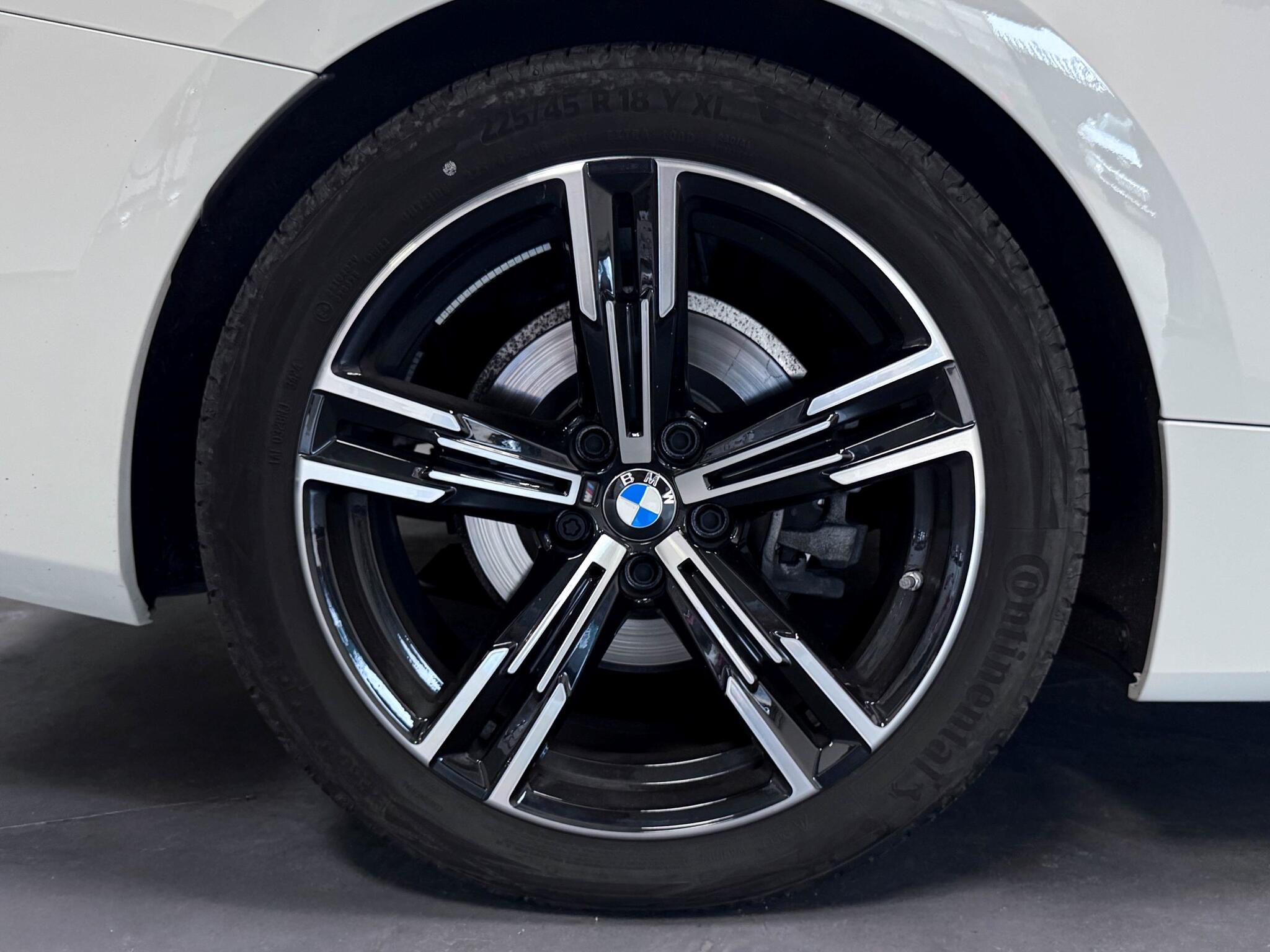 BMW 4 Series view 67