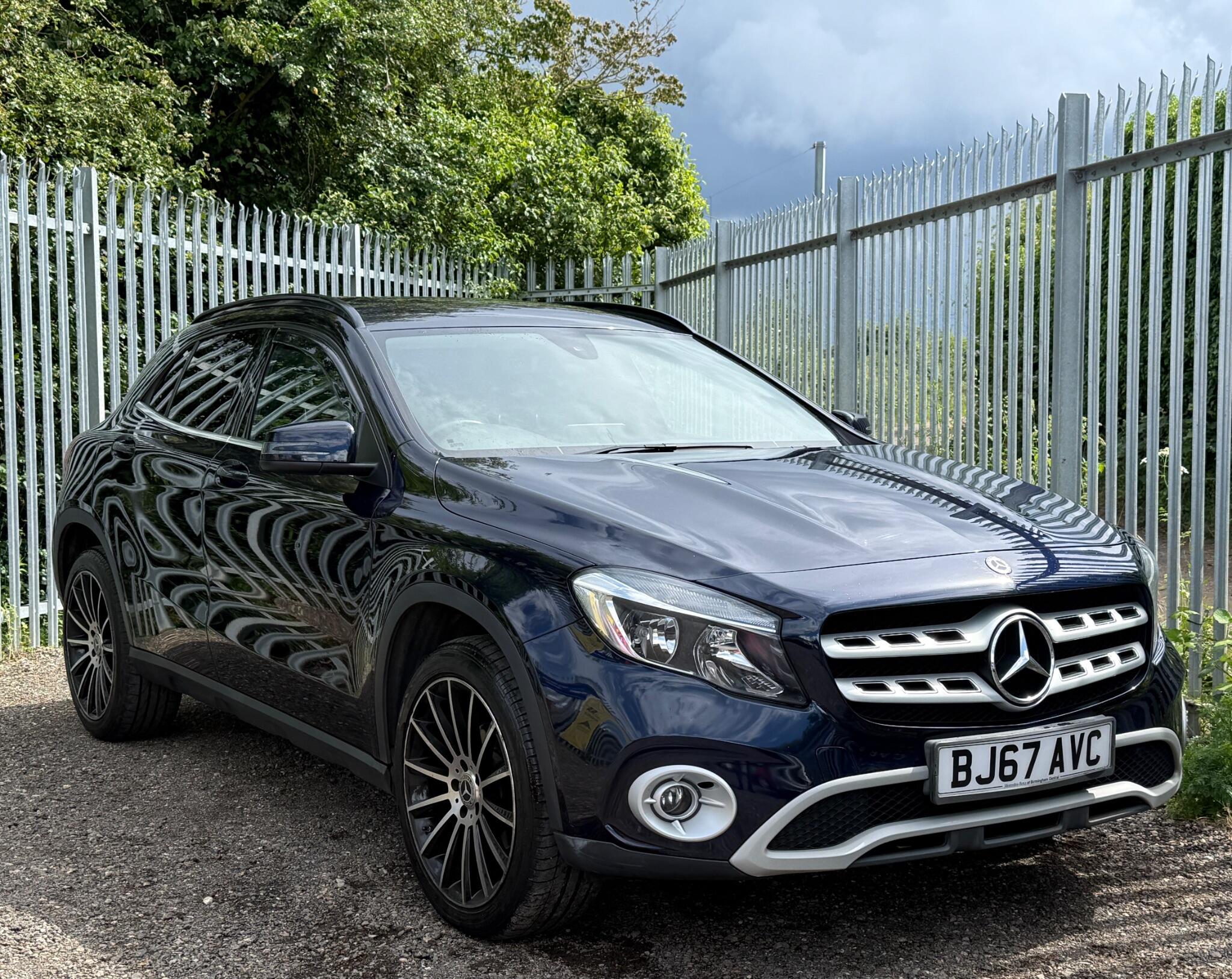 2017 Mercedes-Benz GLA image 7