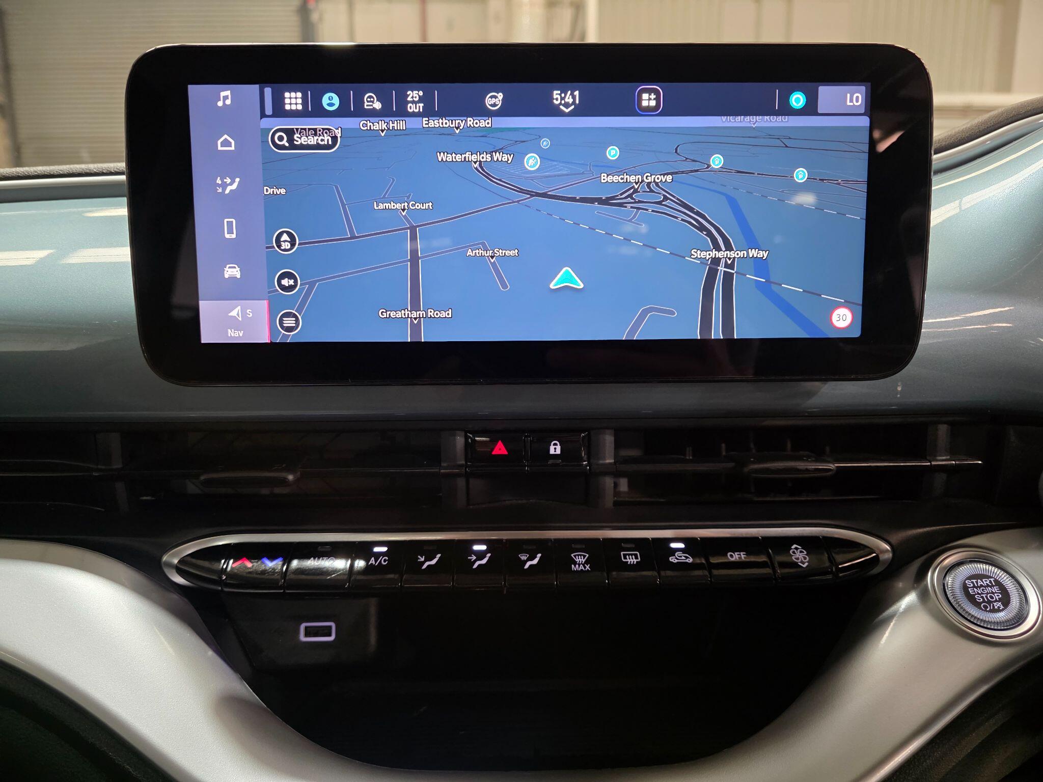 Fiat 500e view 7