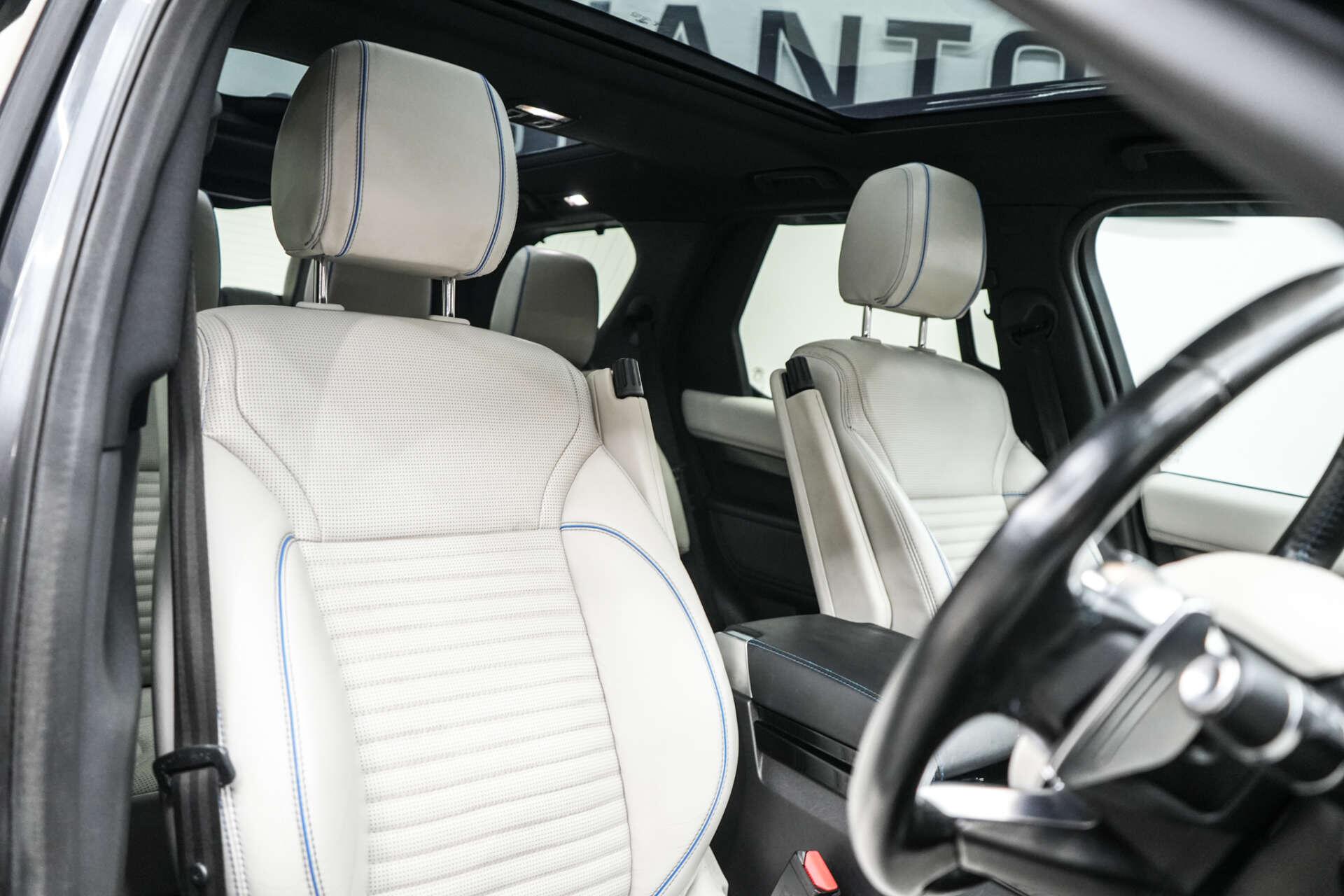 Land Rover Discovery 3 view 14