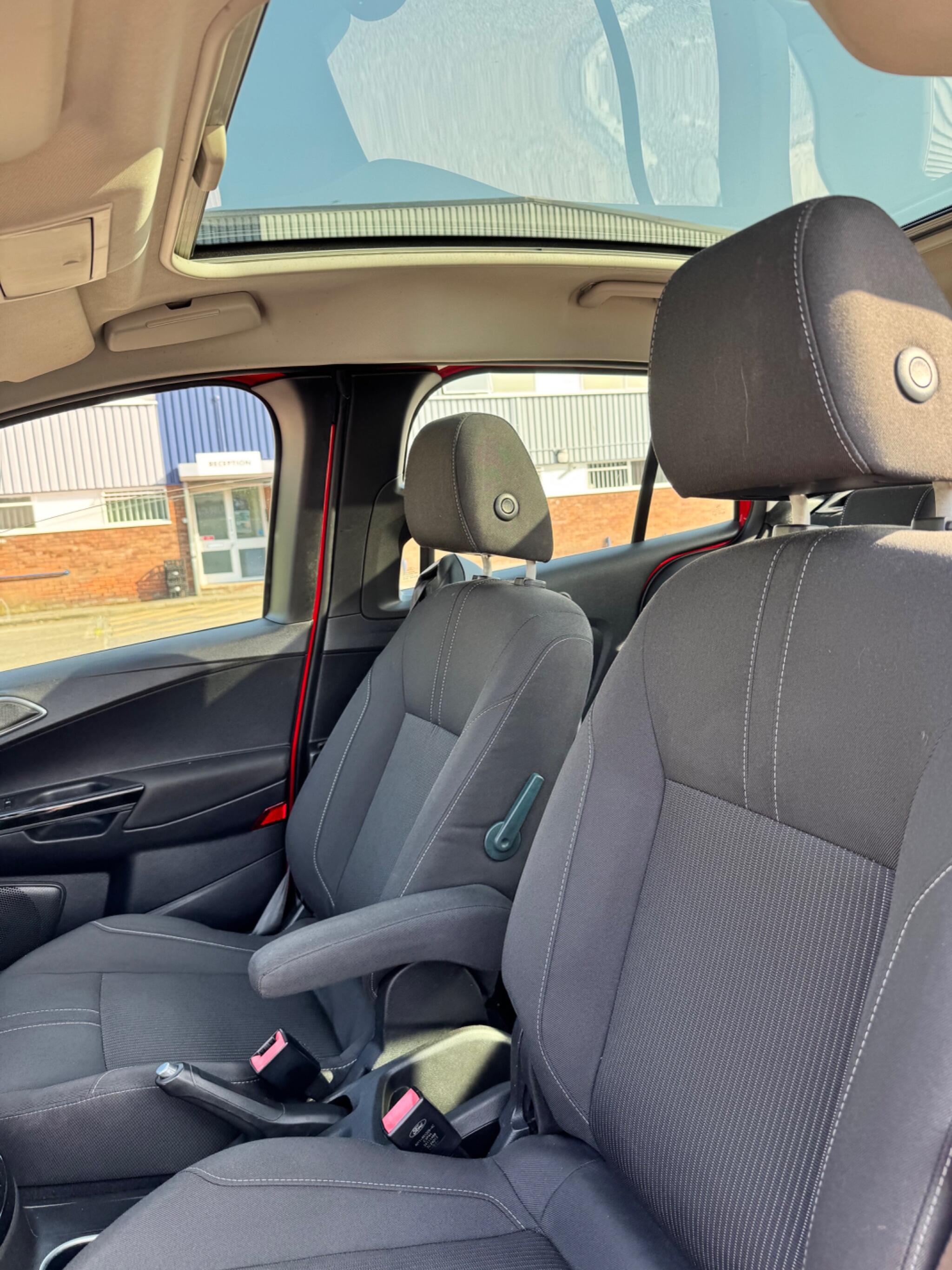 Ford S-Max view 51