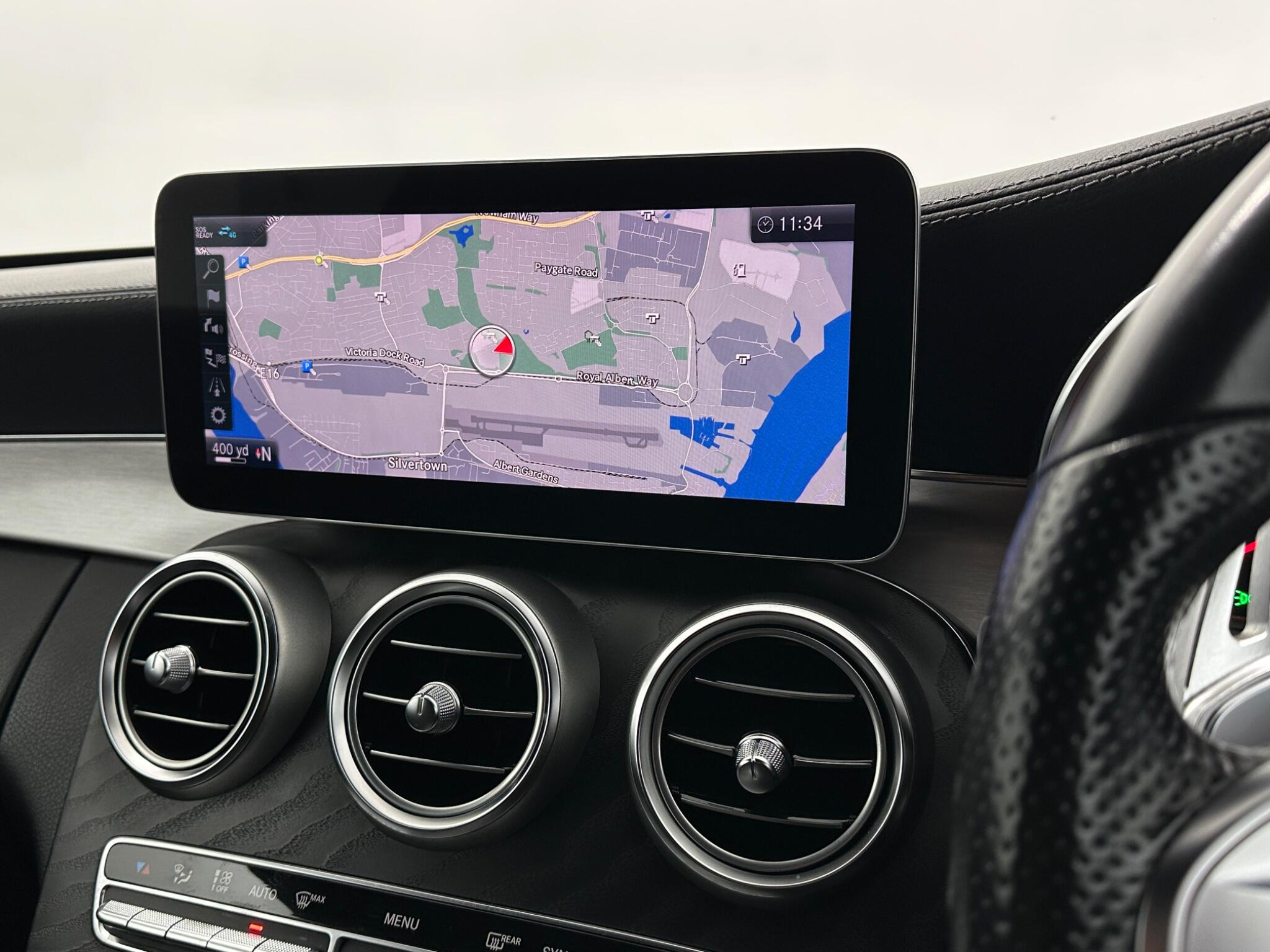 Mercedes-Benz C-Class view 24