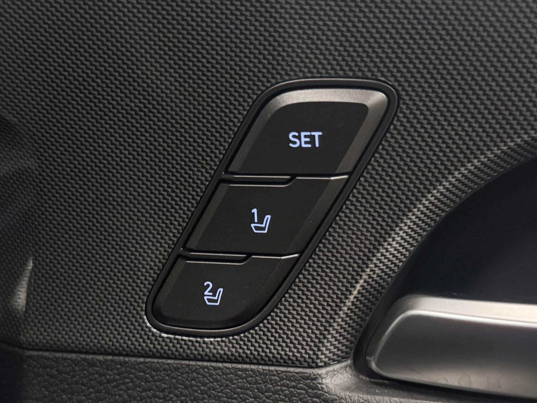 Hyundai Santa Fe view 22