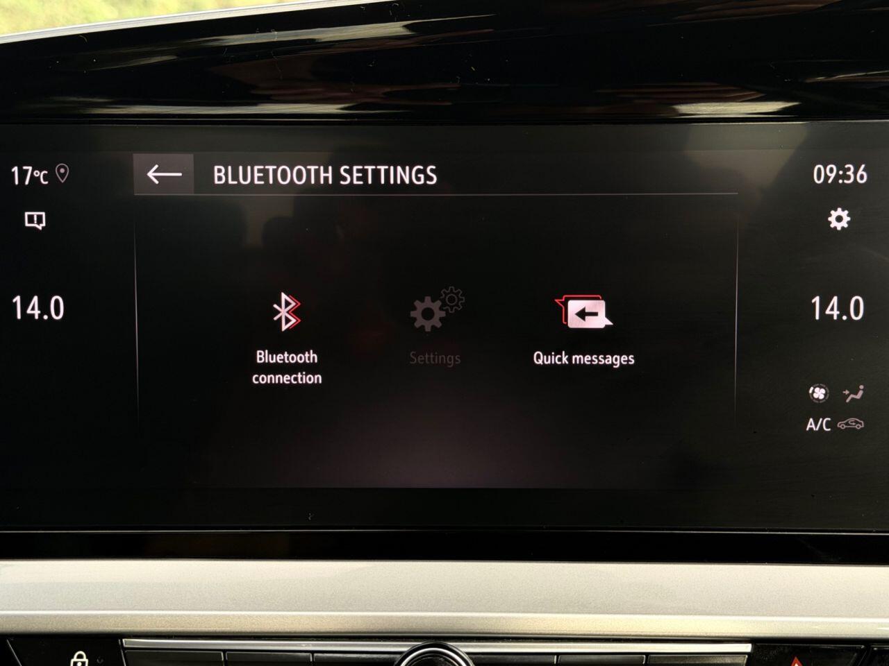 Vauxhall Mokka Electric view 47