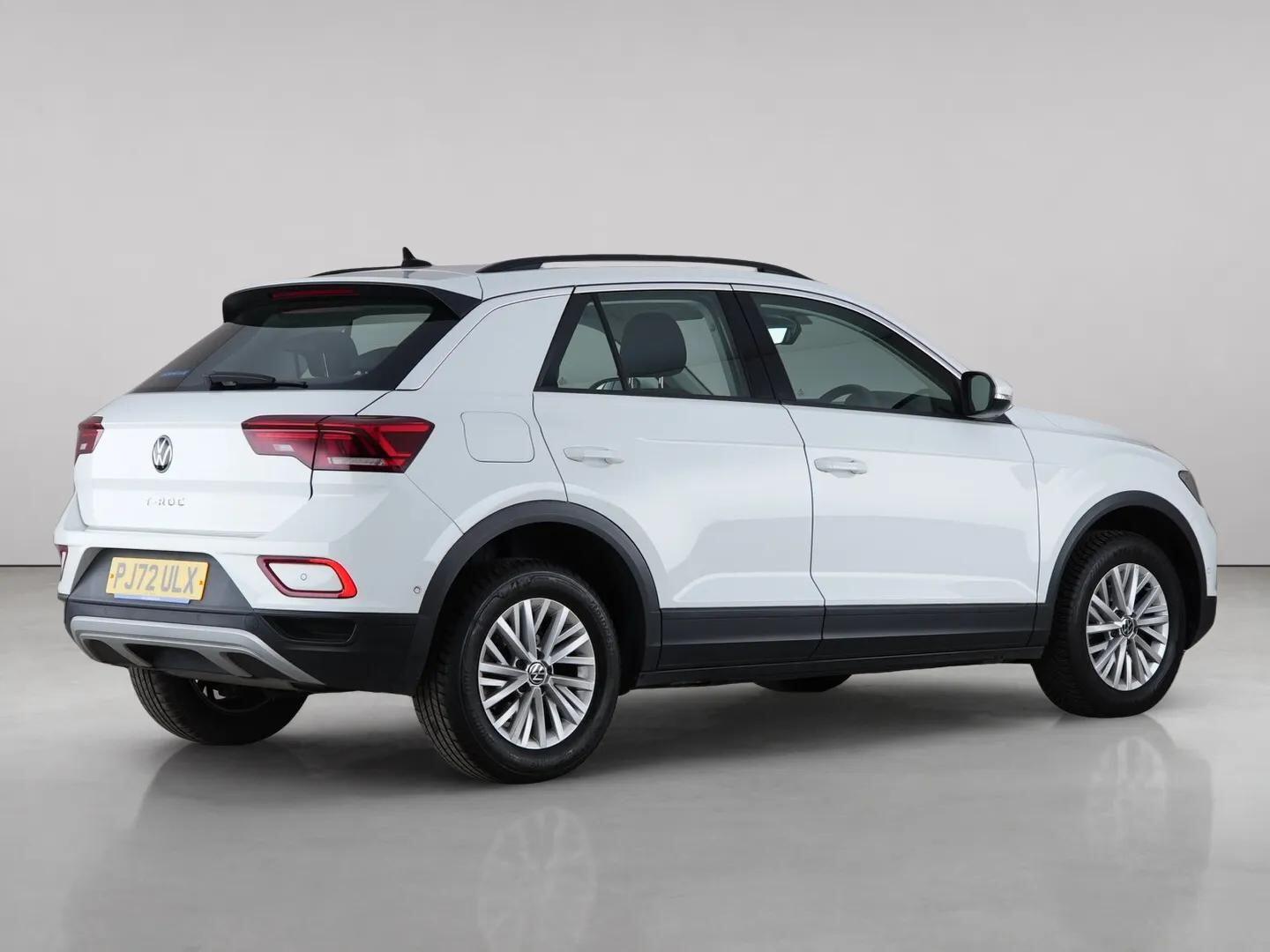 Volkswagen T-Roc view 6