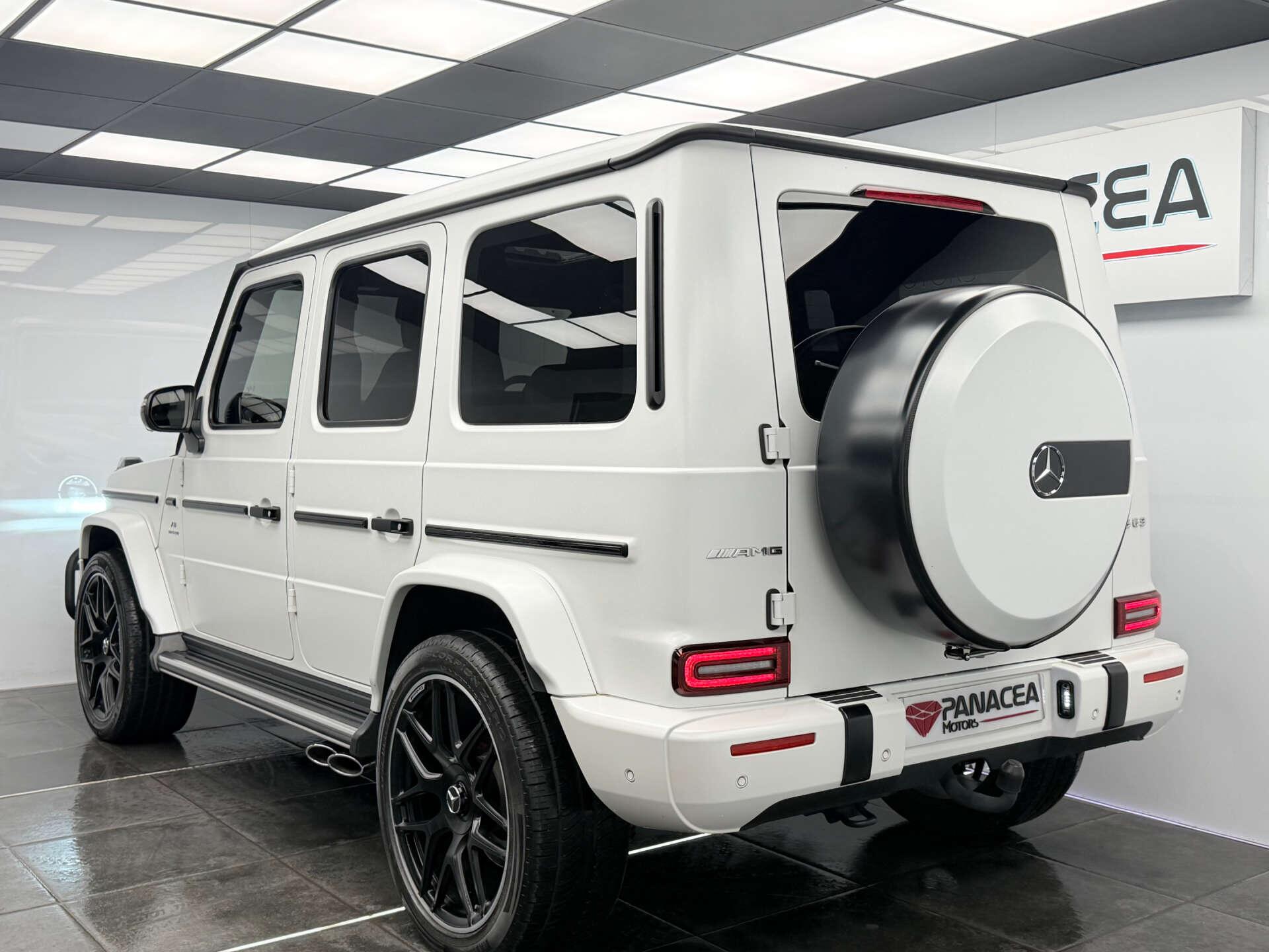 Mercedes-Benz G-Class view 2