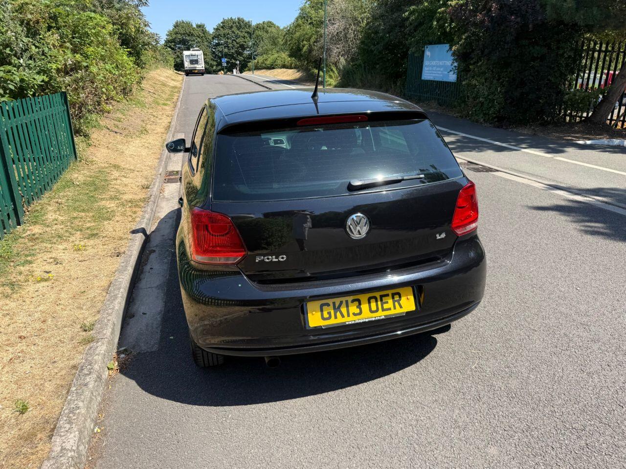 Volkswagen Polo view 8