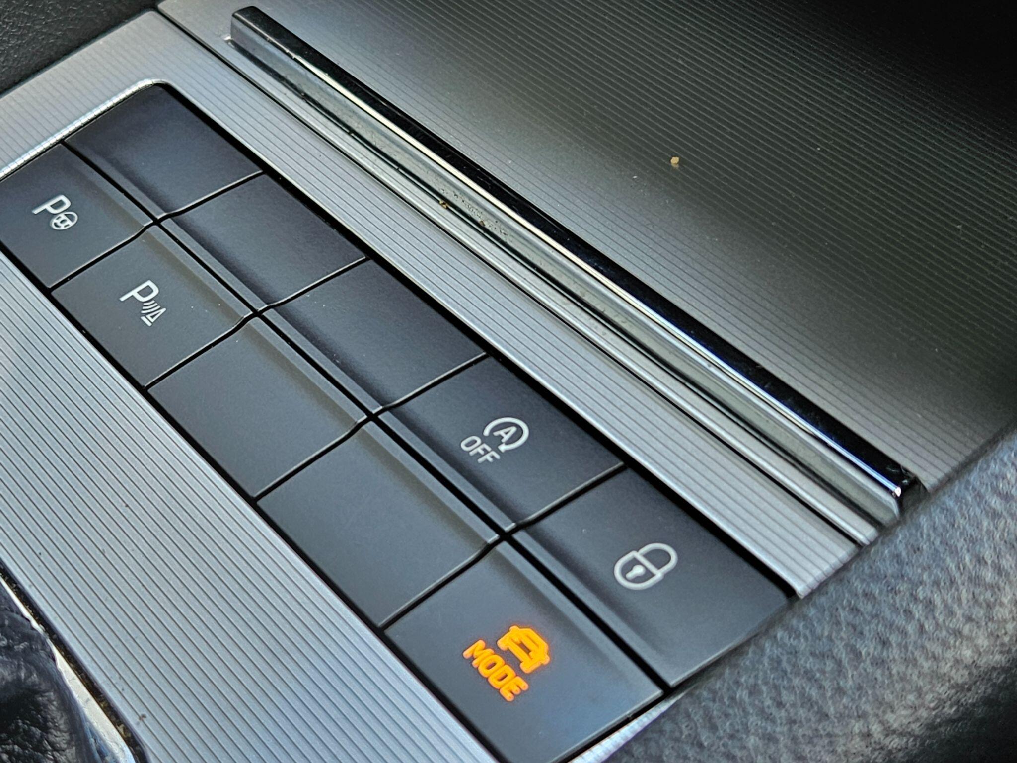 2015 Skoda Octavia image 35