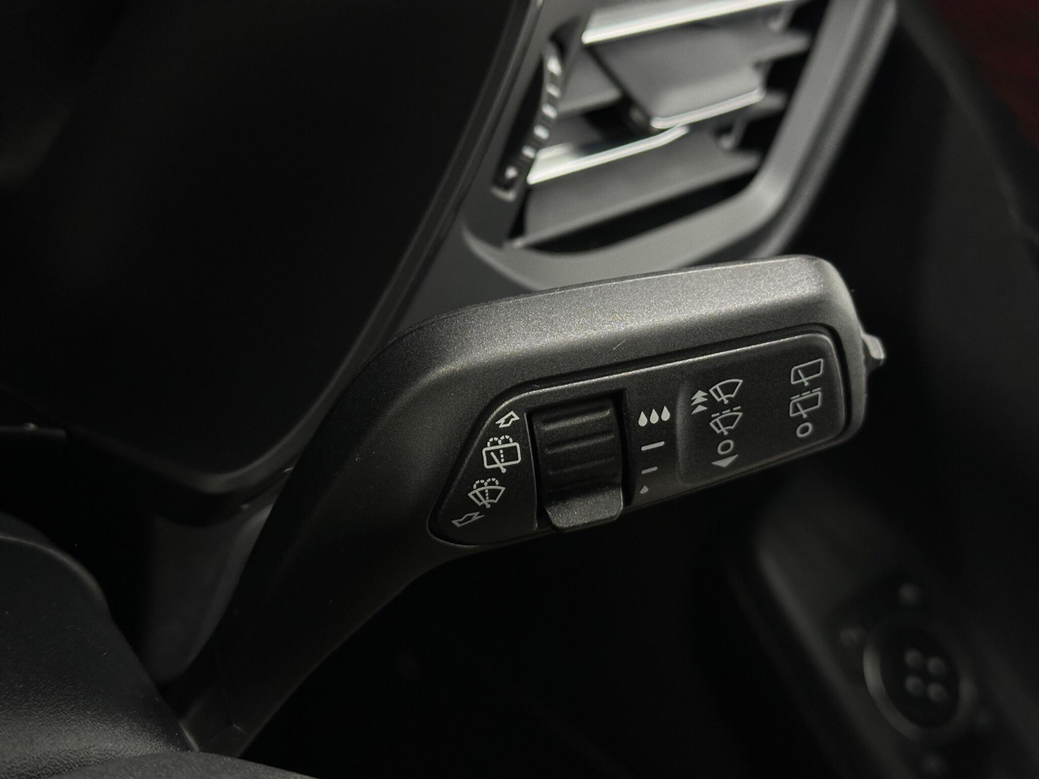 Ford Kuga view 17
