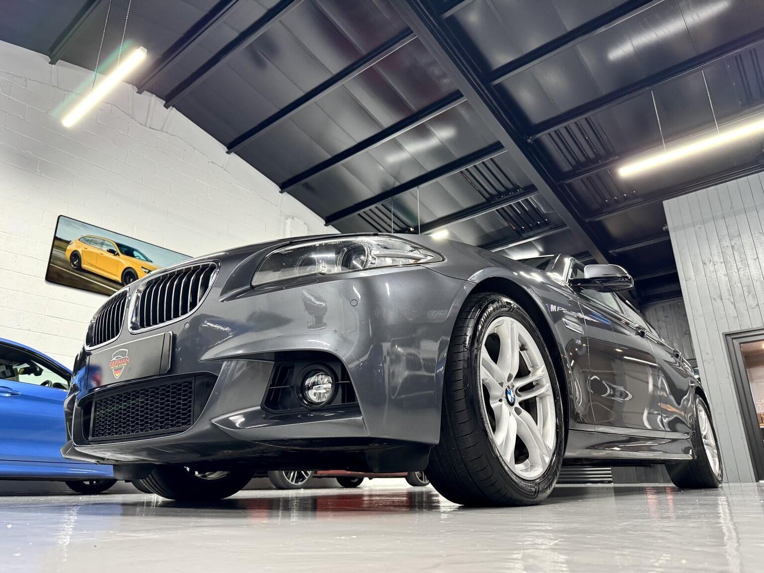 BMW 5 Series view 9