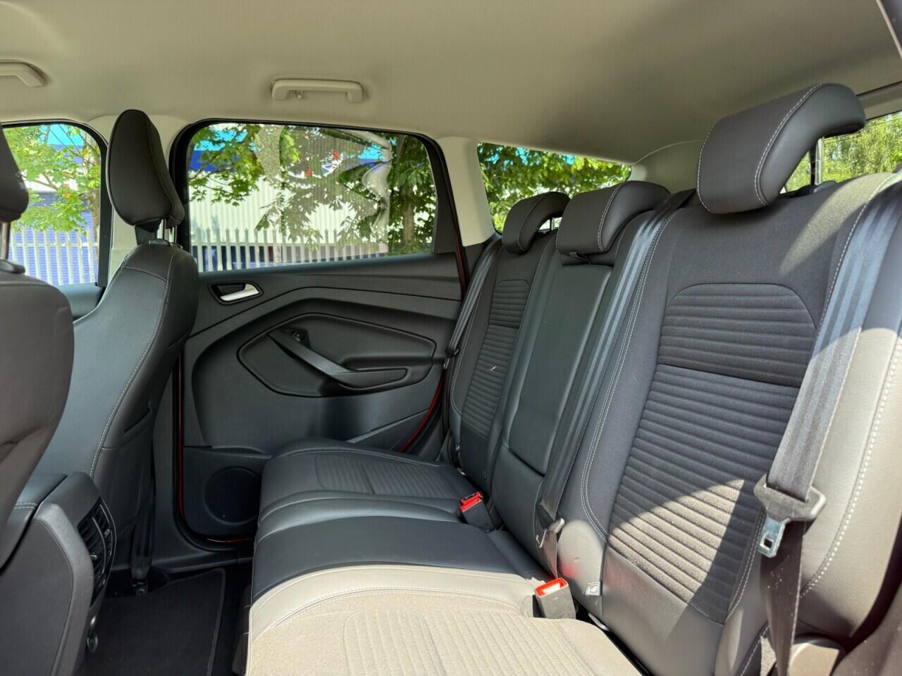 Ford Kuga view 30