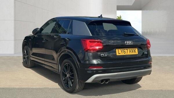 Audi Q2 view 4