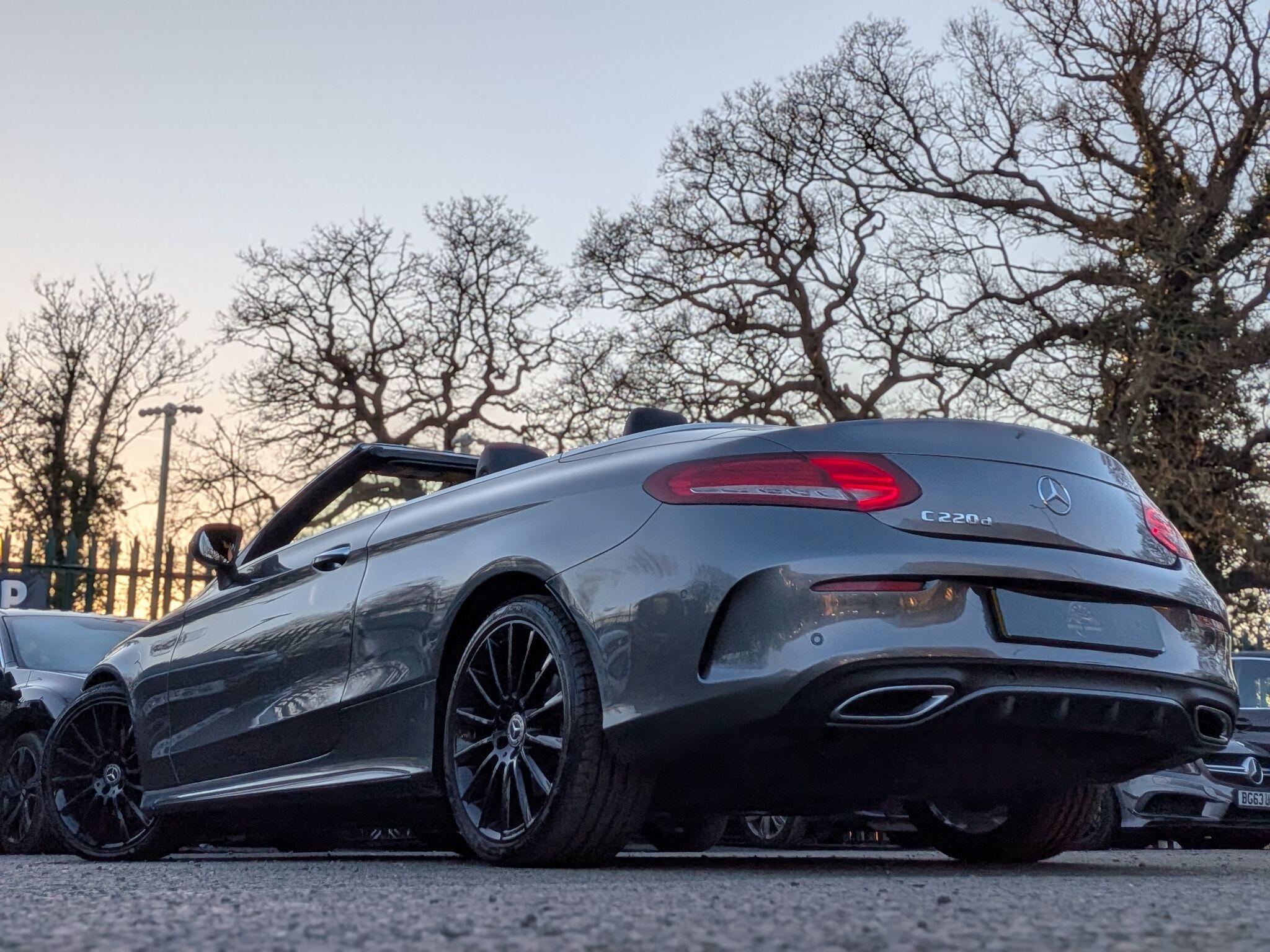 Mercedes-Benz C Class view 17