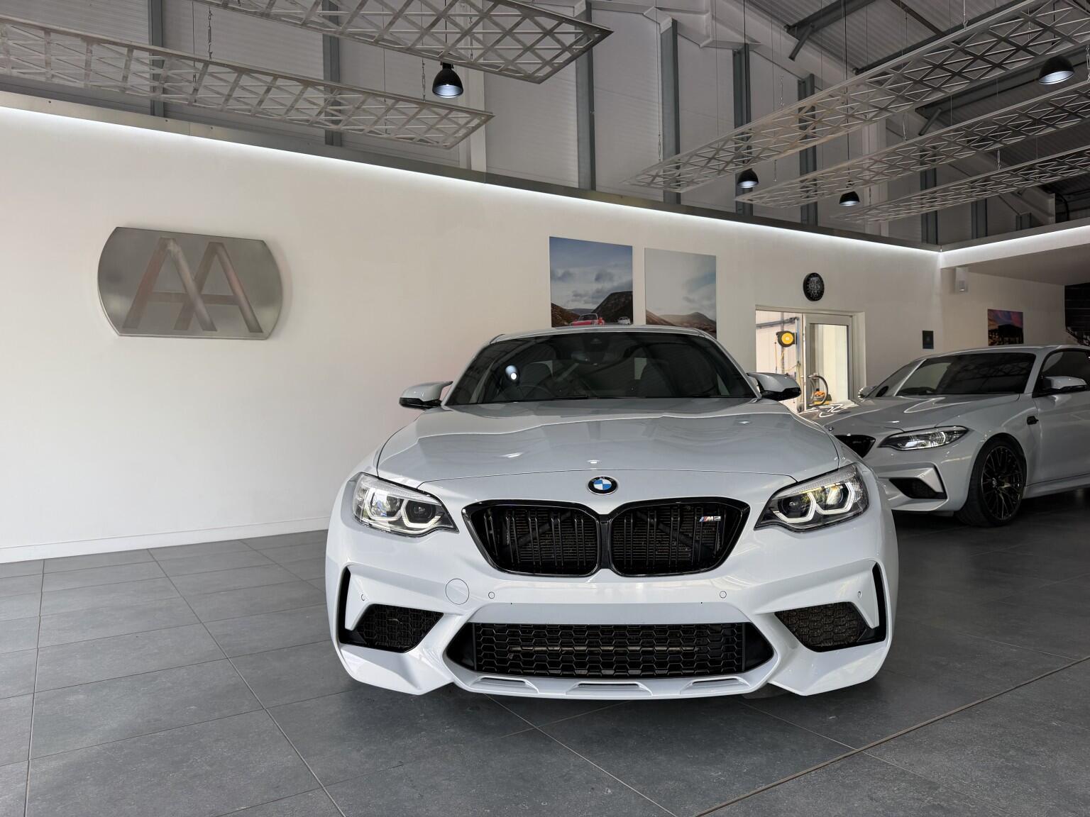 BMW M2 view 20