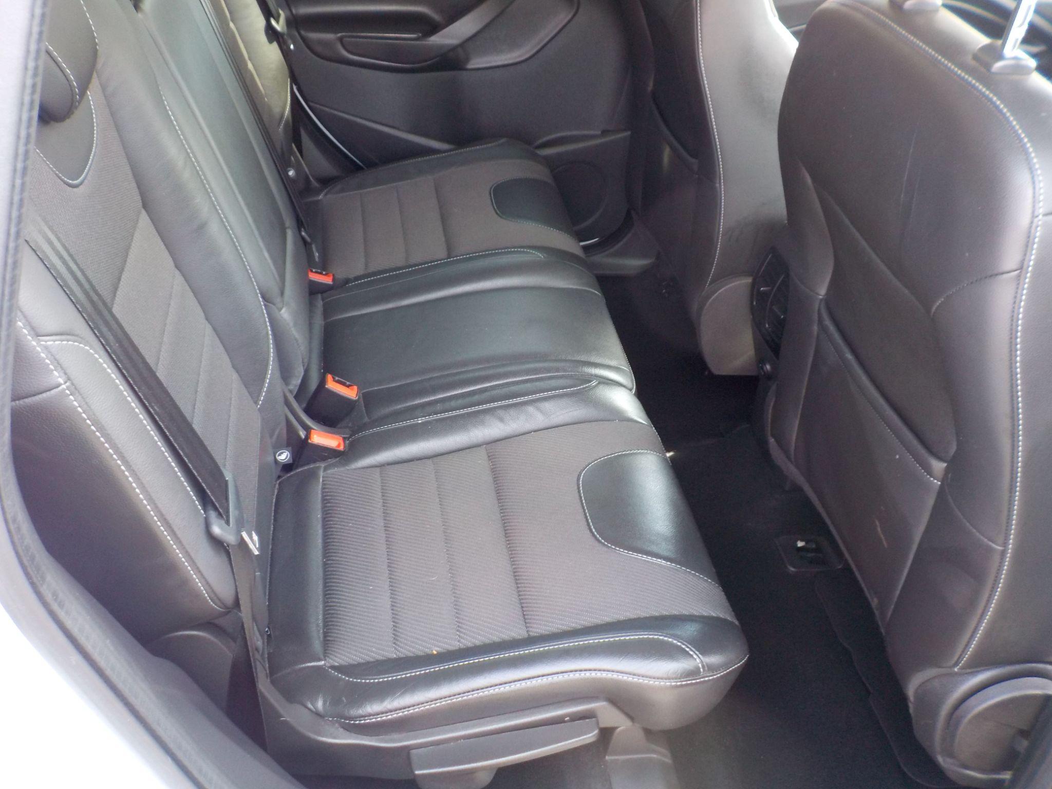 Ford Kuga 2.0 TDCi Titanium 2WD Euro 6 (s/s) 5dr